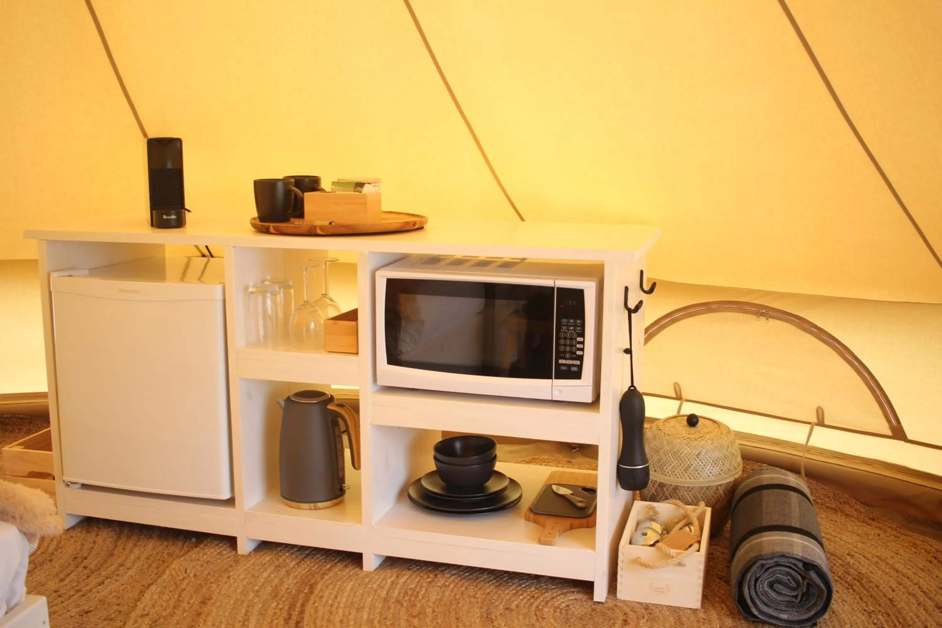 Kitchen or kitchenette in Pine Country Caravan Park