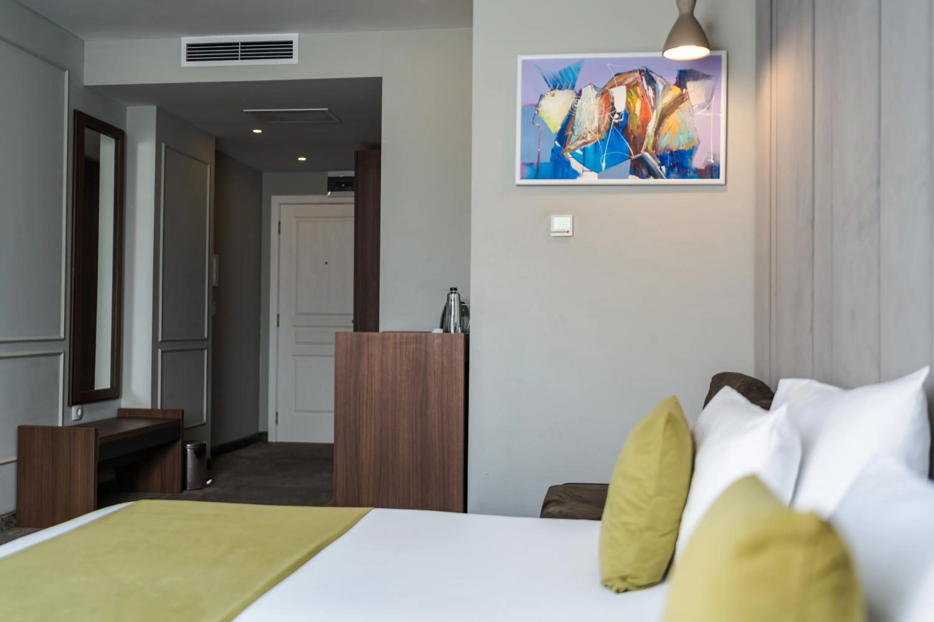 Bed in Medite Spa Resort and Villas