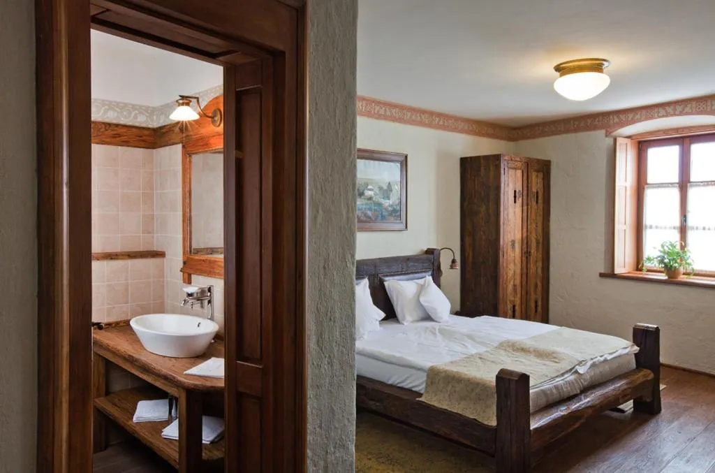 Bedroom, Bed in Halasi Pince Panzió