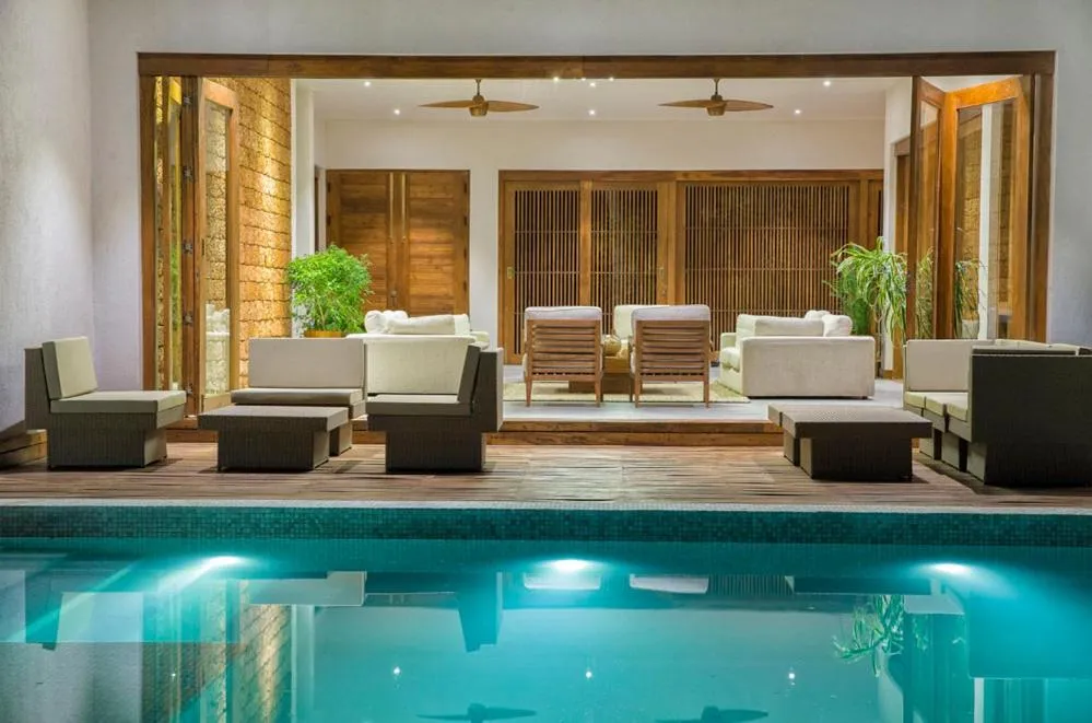 Swimming pool in Villa Blu