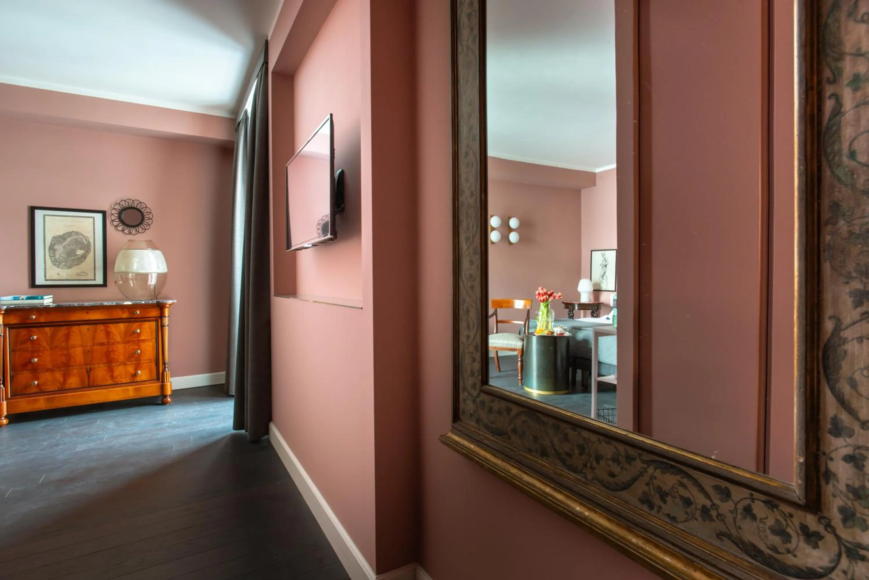 Decorative detail in Rinuccini Relais