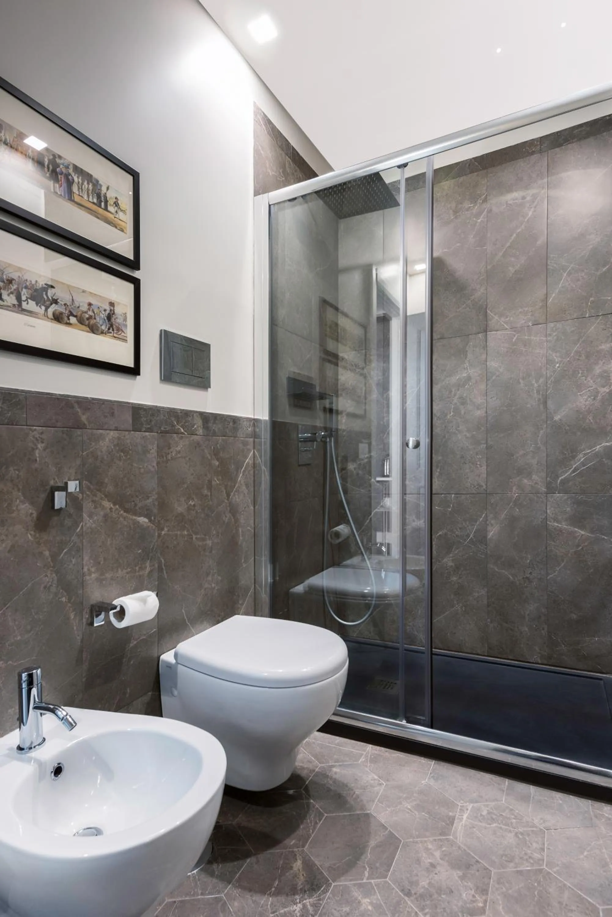 Shower in Rinuccini Relais