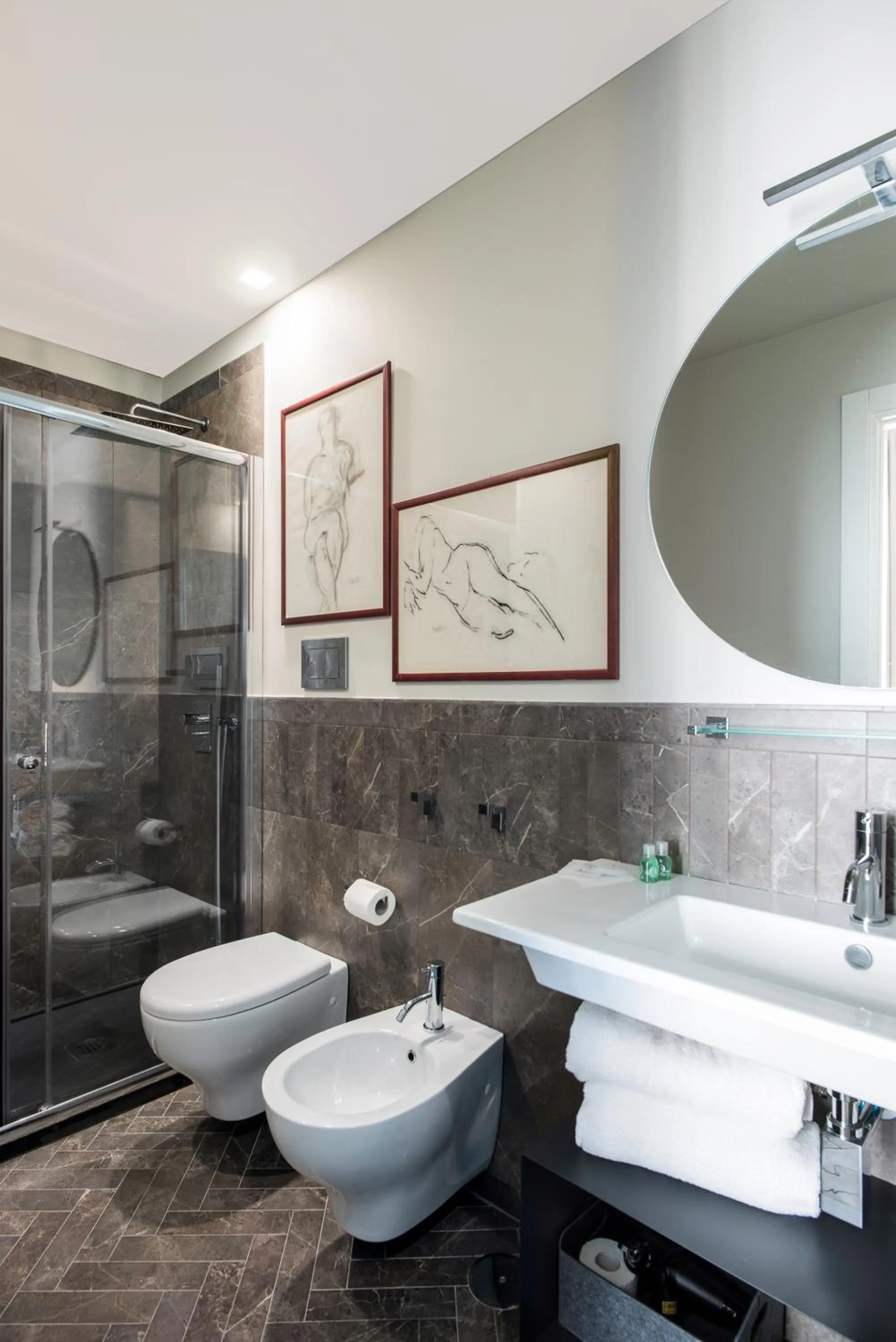 Shower in Rinuccini Relais