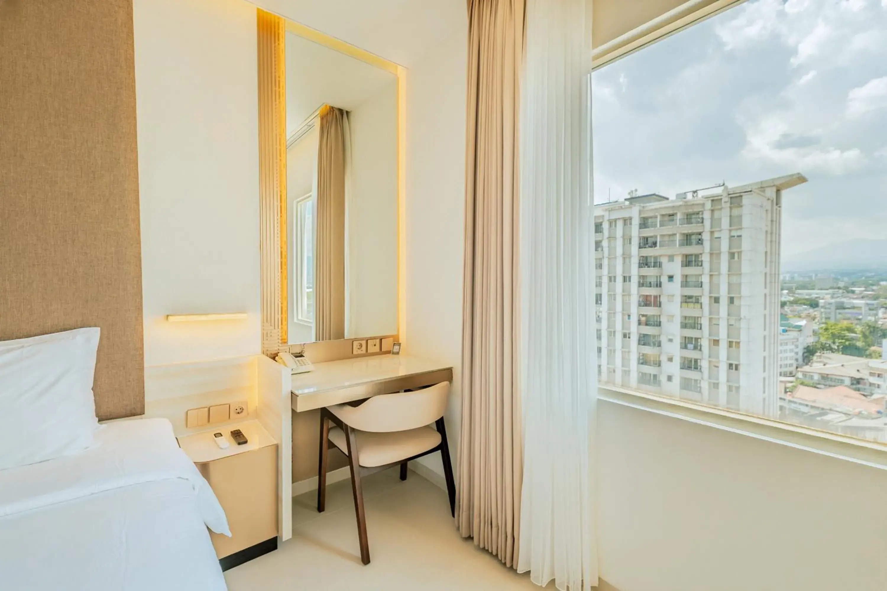 Bed in Gino Feruci Braga by KAGUM Hotels Bed in Gino Feruci Braga by KAGUM Hotels