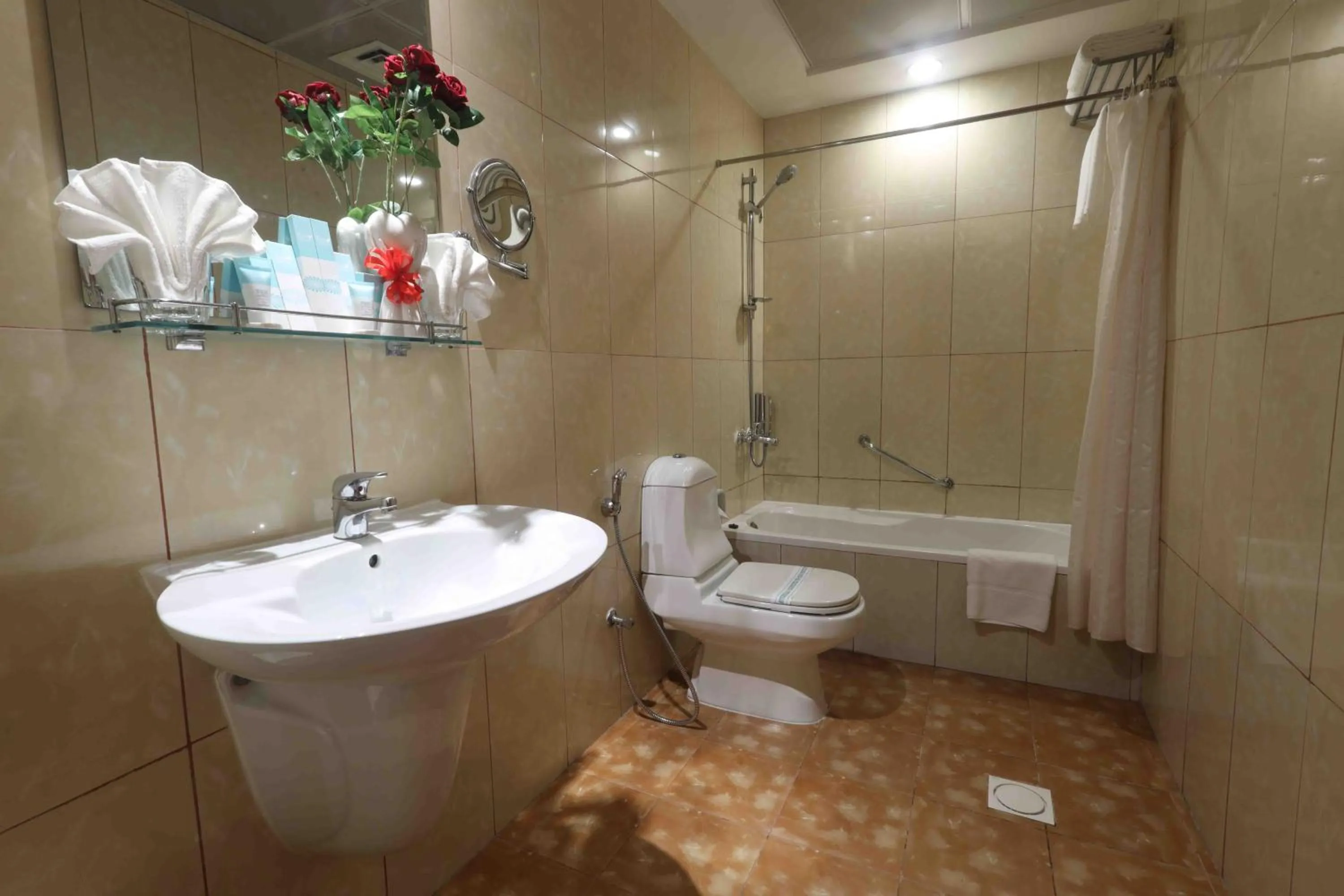 Shower in City Tower Hotel