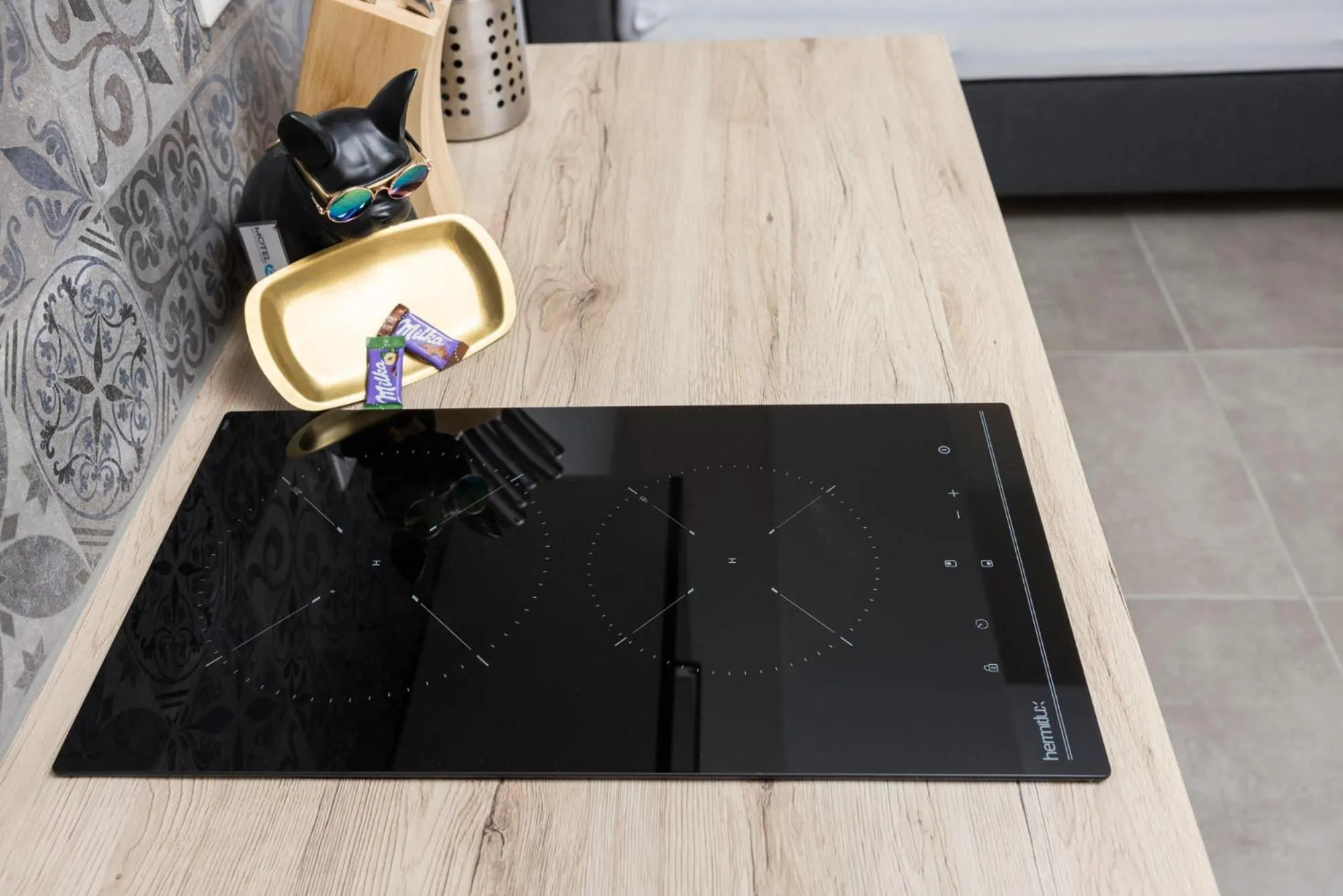 Kitchen or kitchenette in MOTEL24seven