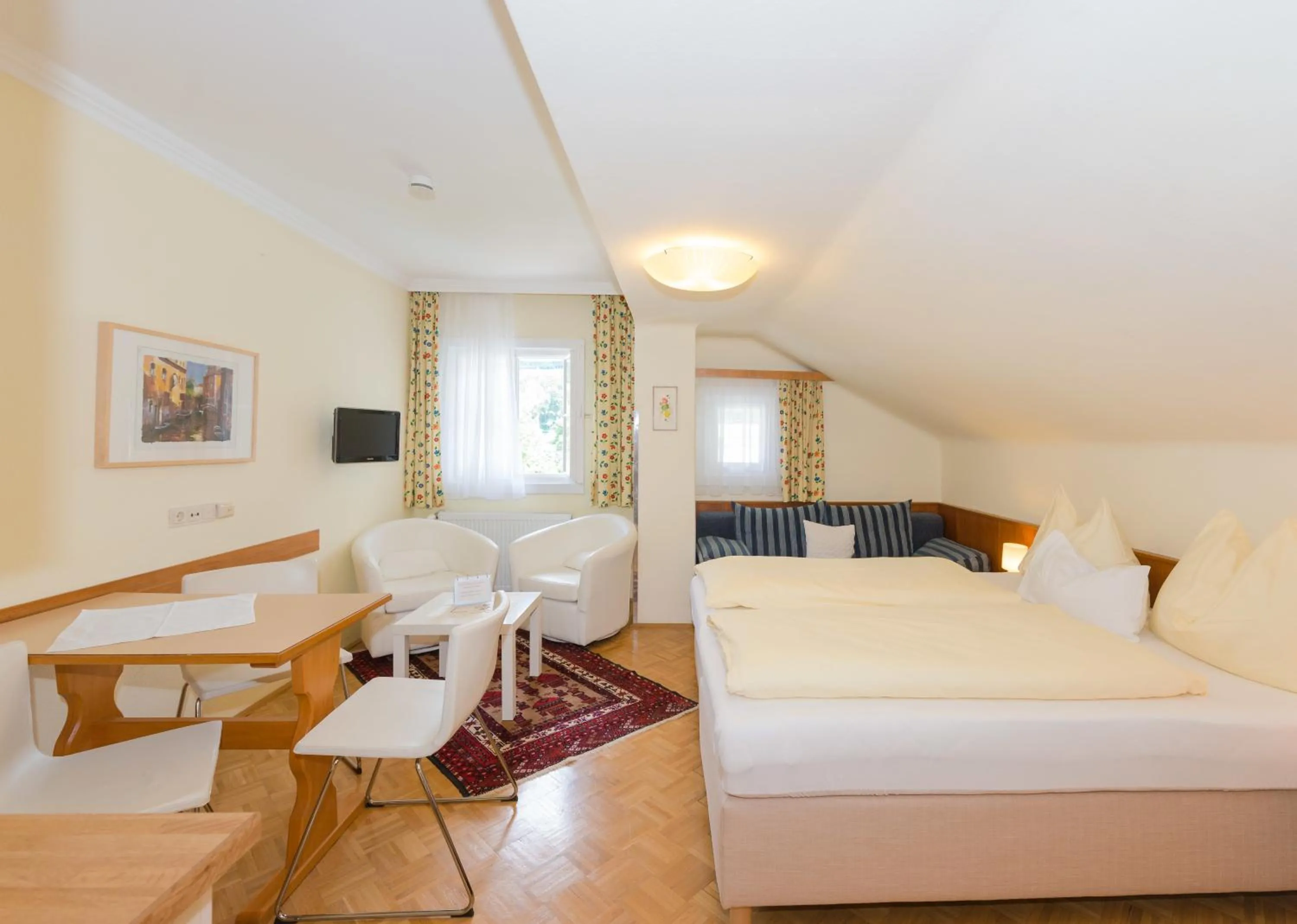 Bedroom, Bed in Landhaus Tritscher