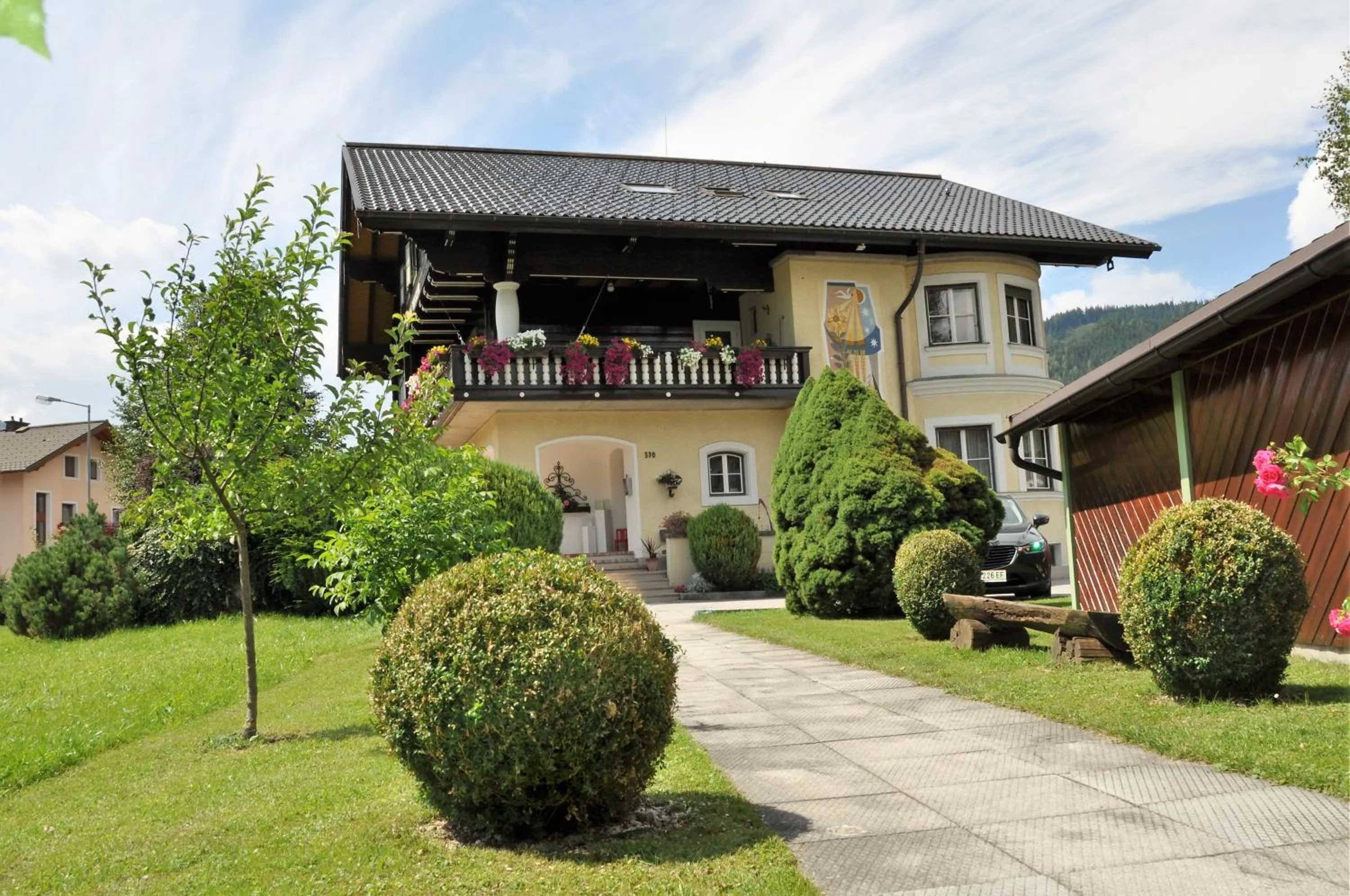 Property building in Landhaus Tritscher