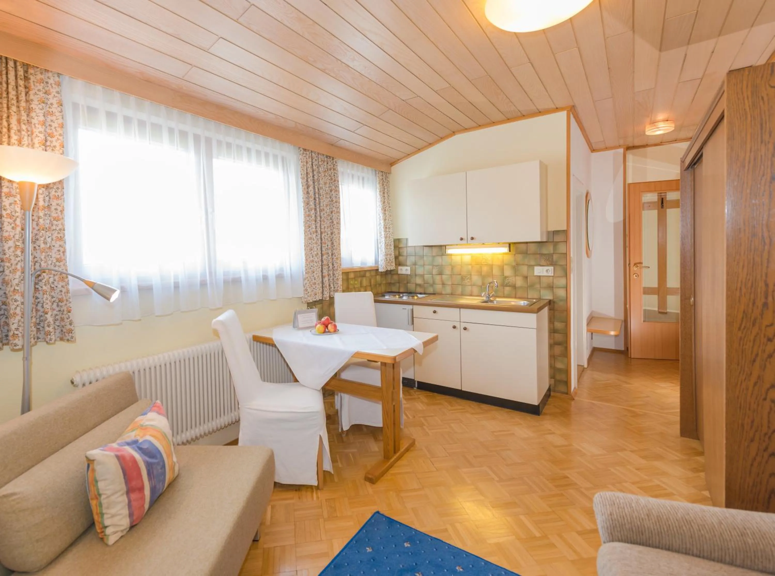 Kitchen or kitchenette in Landhaus Tritscher