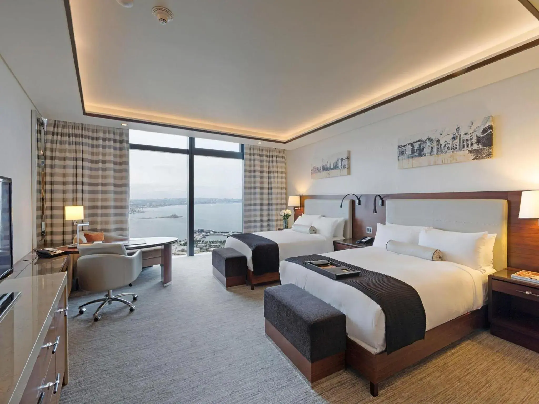 Bedroom, Bed in Fairmont Baku, Flame Towers Bedroom, Bed in Fairmont Baku, Flame Towers