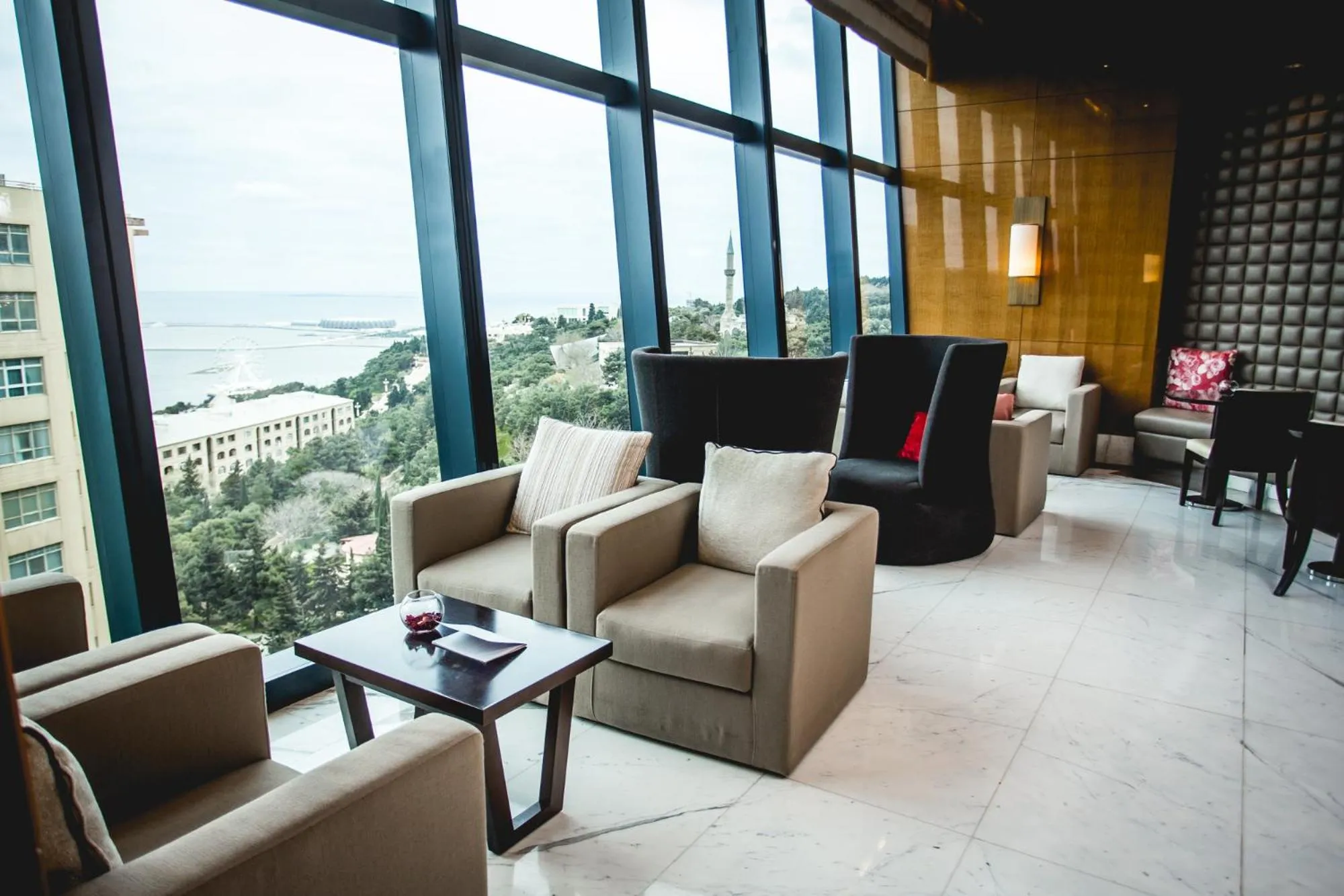 Restaurant/places to eat in Fairmont Baku, Flame Towers