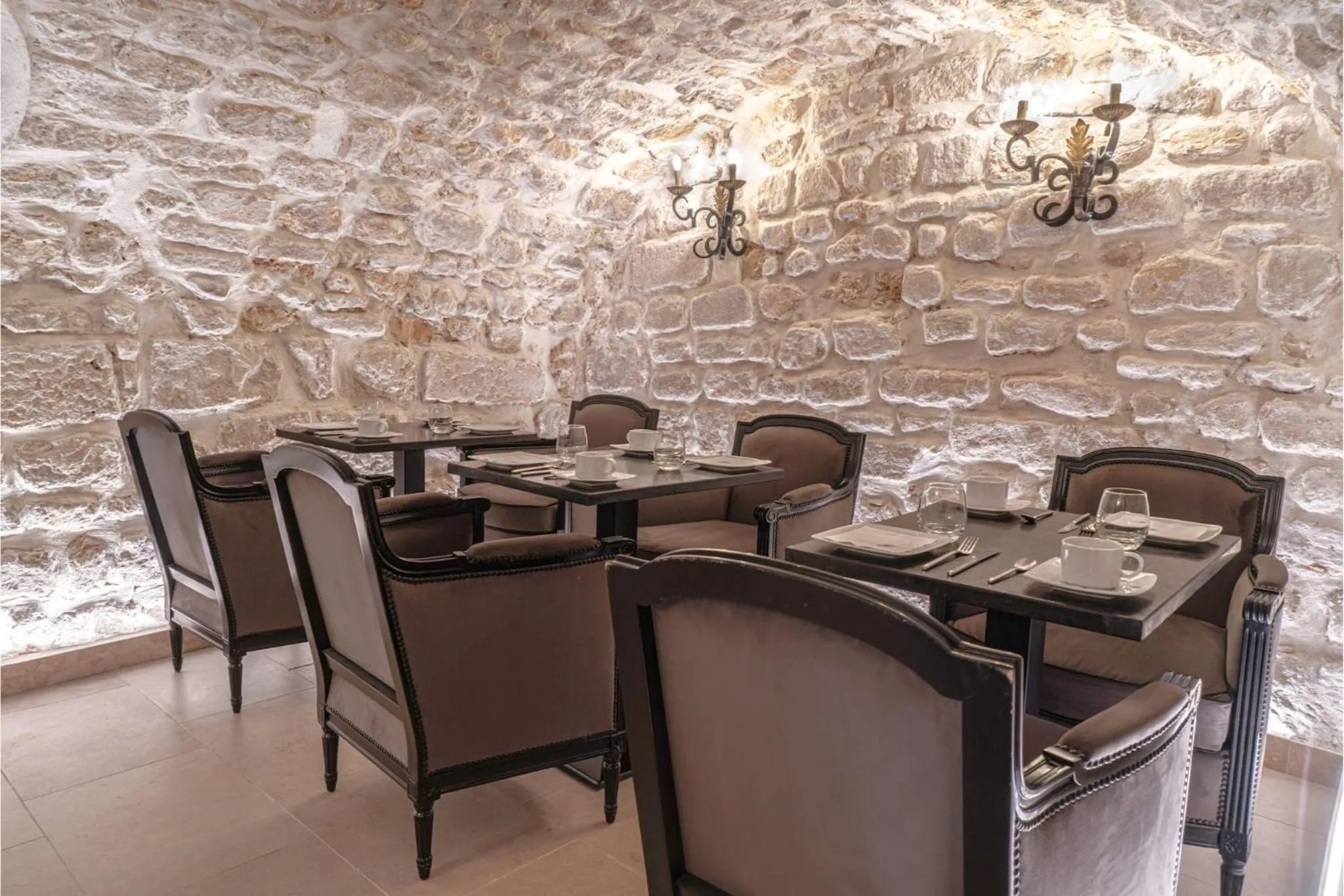 Breakfast in Hotel Saint-Louis Marais