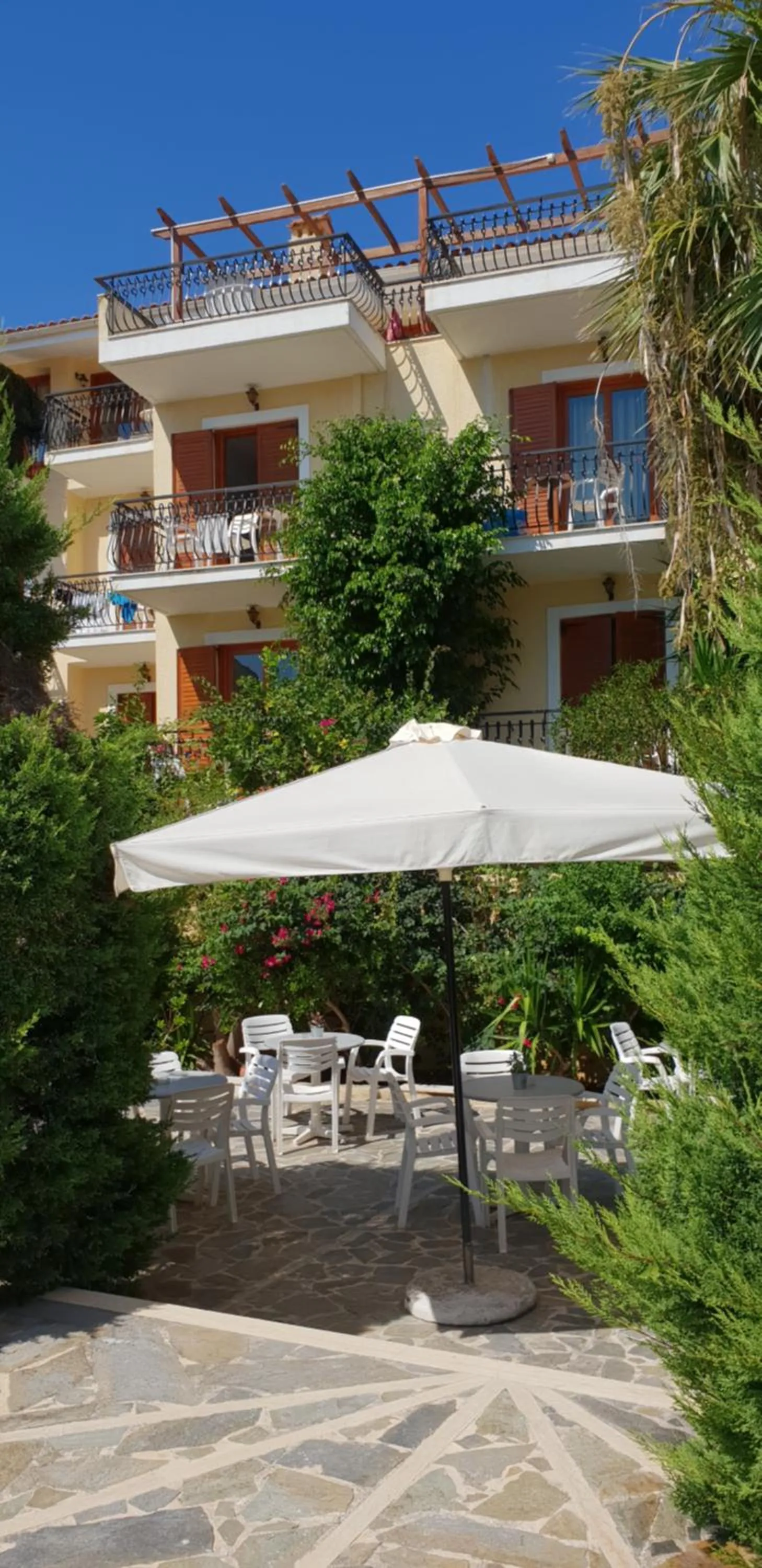 Garden in Europe Hotel