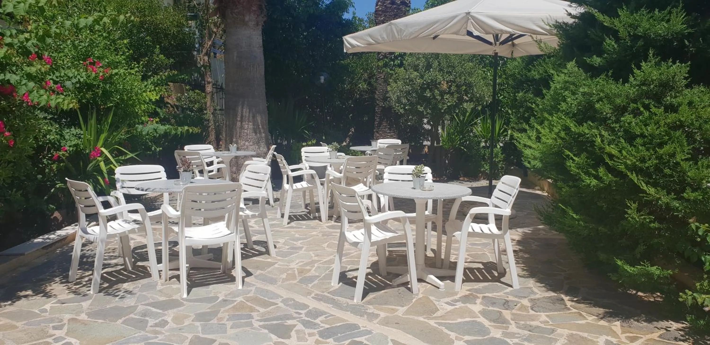 Garden in Europe Hotel