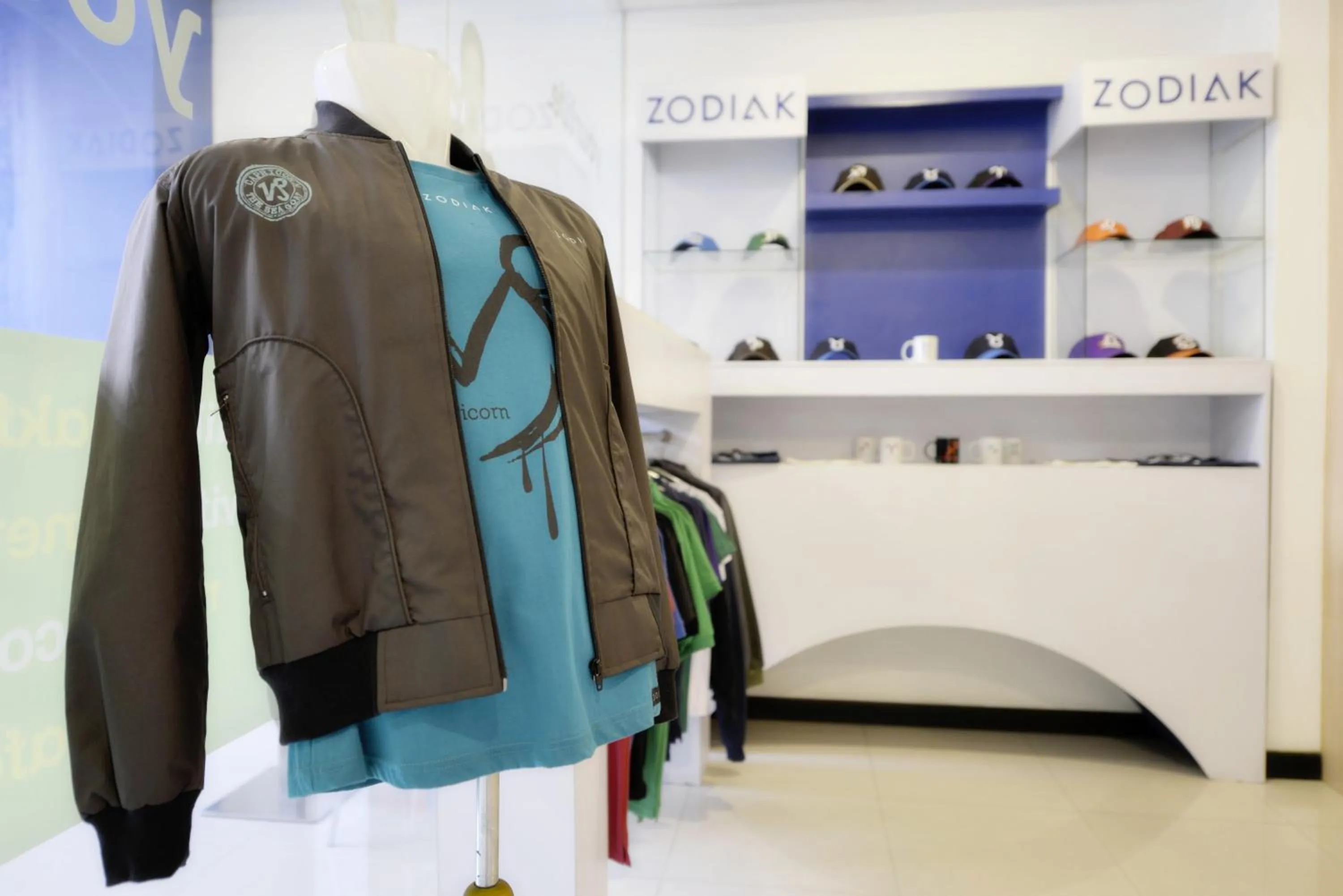 On-site shops in Zodiak Paskal by KAGUM Hotels