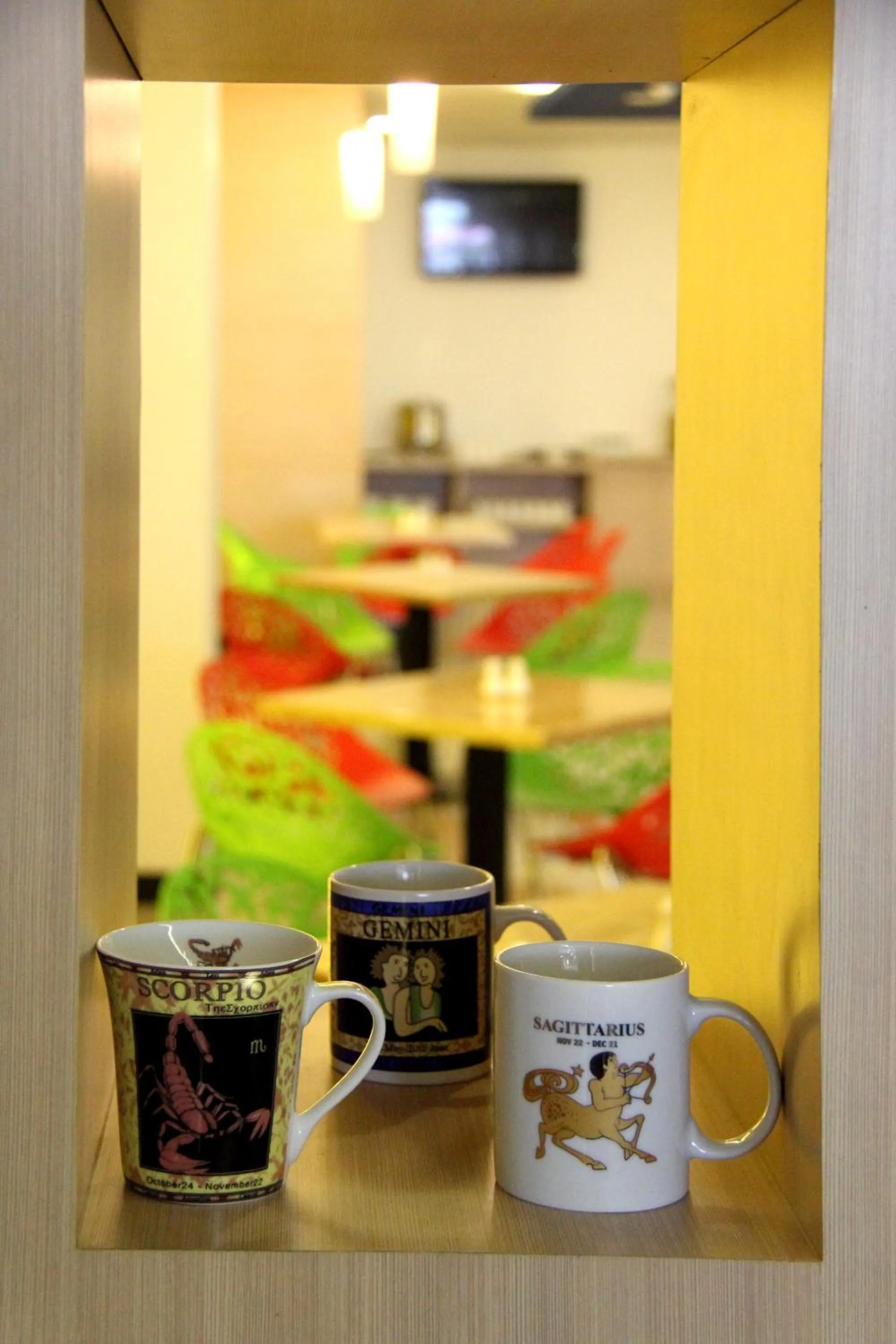 Restaurant/places to eat in Zodiak Paskal by KAGUM Hotels