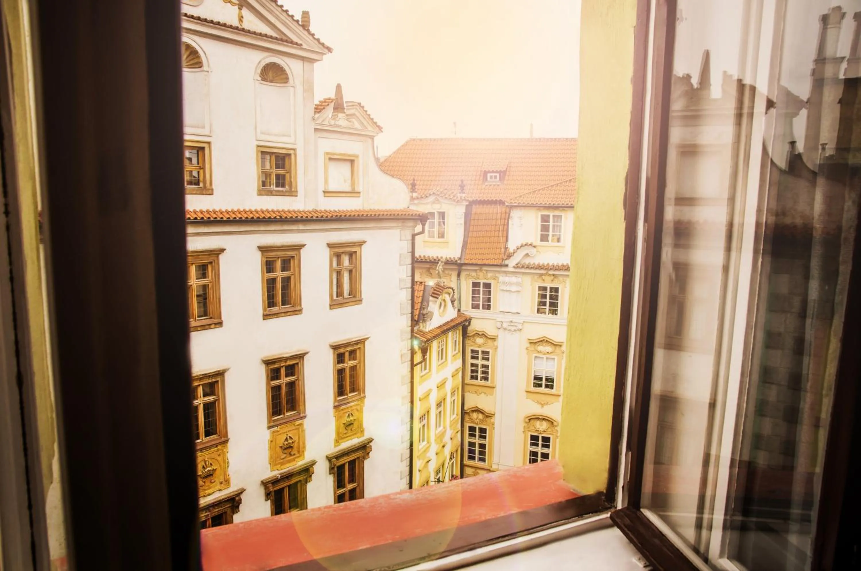 Twin Room with Shared Bathroom in Best Spot Hostel