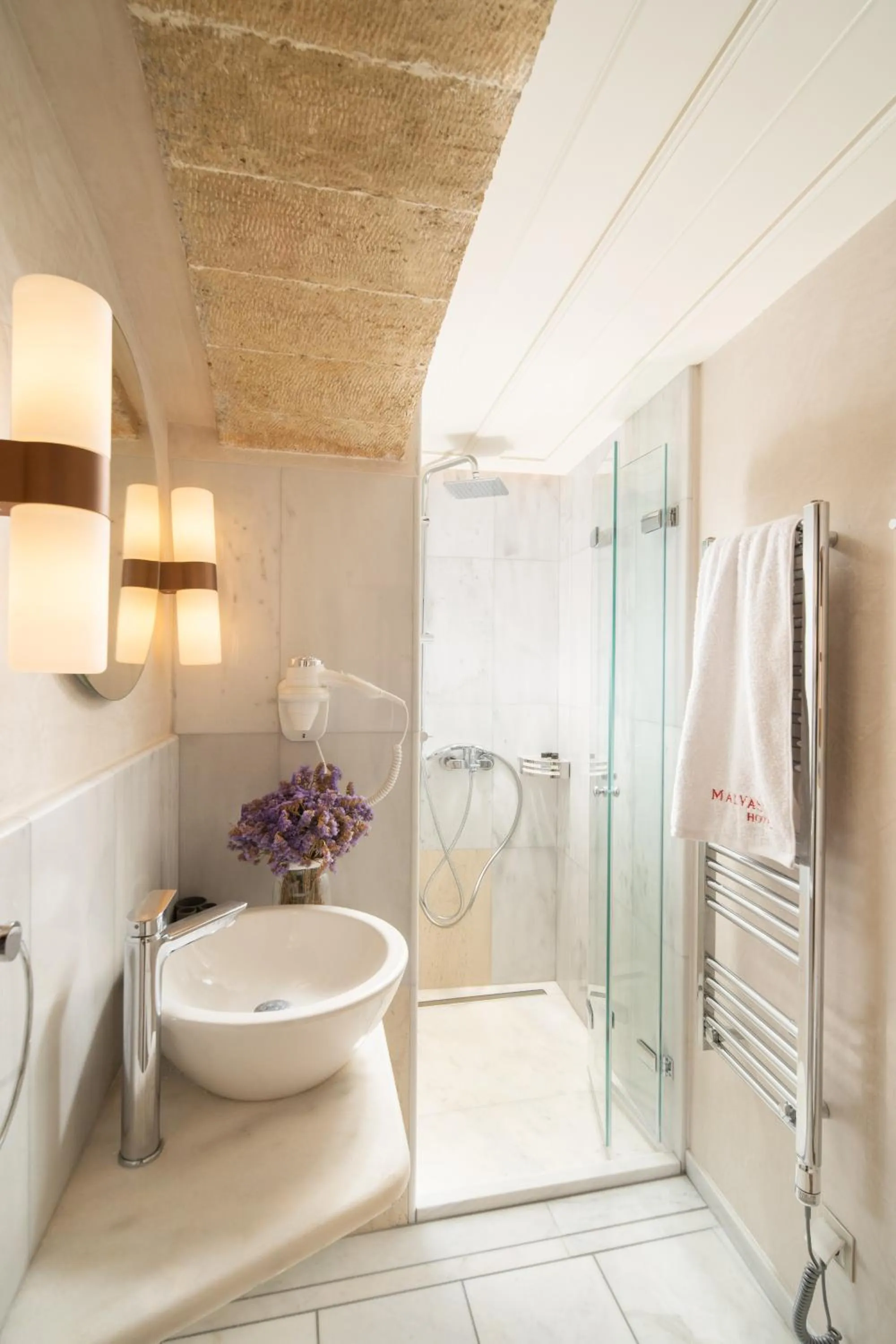 Bathroom in Bastione Malvasia Hotel (ex New Malvasia)