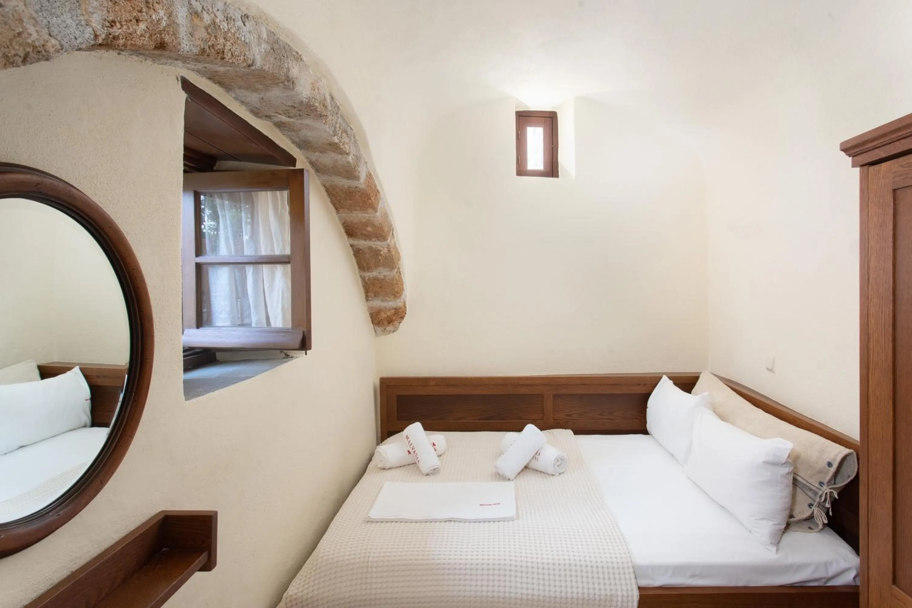 Bed in Bastione Malvasia Hotel (ex New Malvasia)