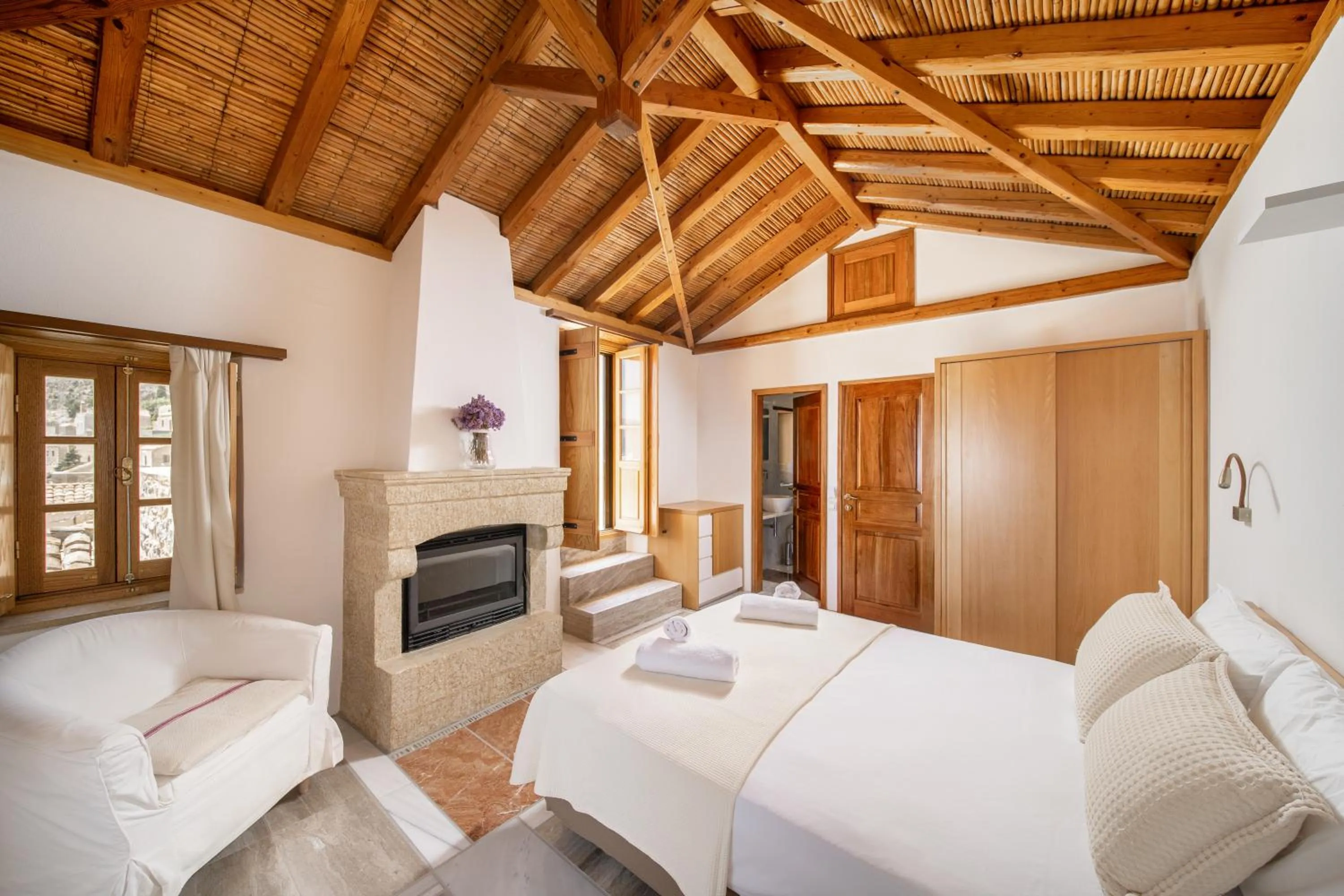 Bed in Bastione Malvasia Hotel (ex New Malvasia)