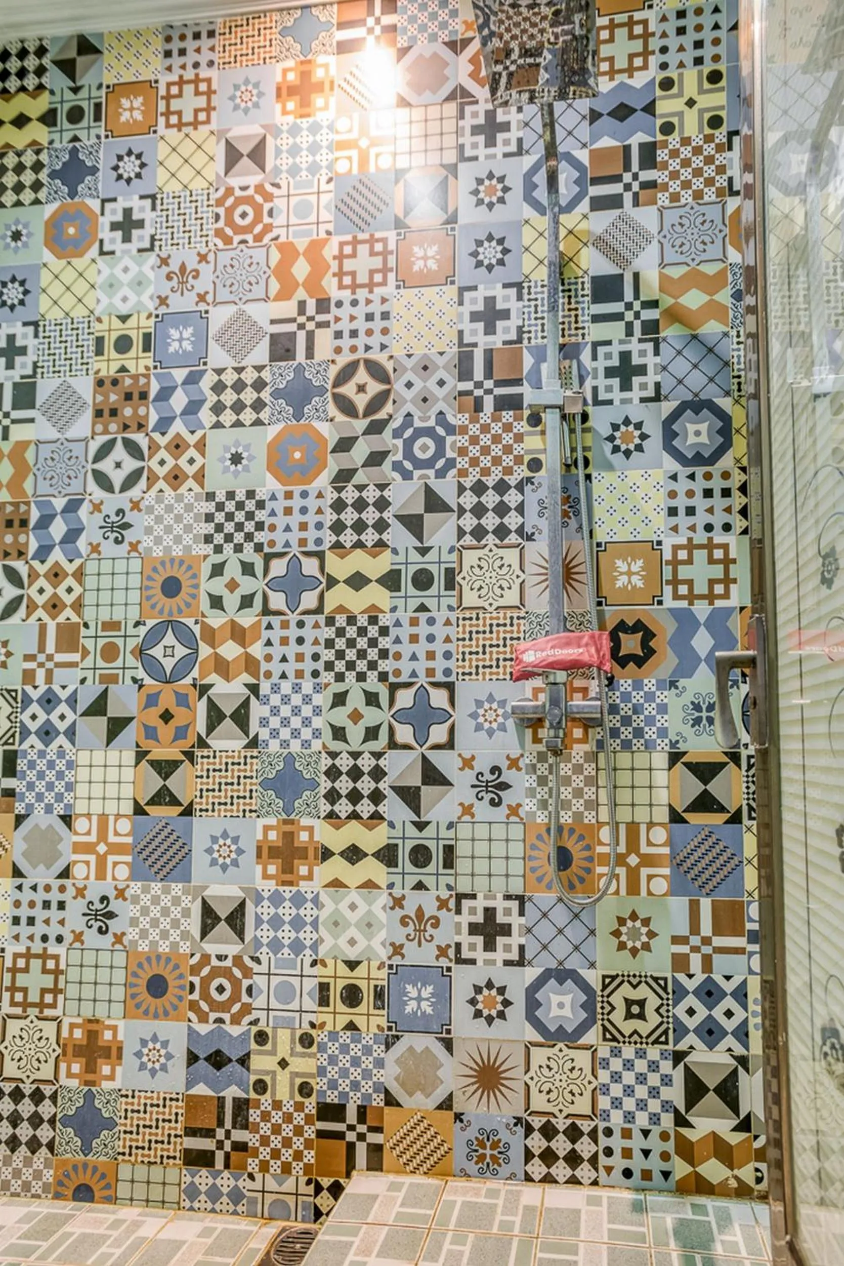 RedDoorz Hostel @ Feliz Noche Cengkareng