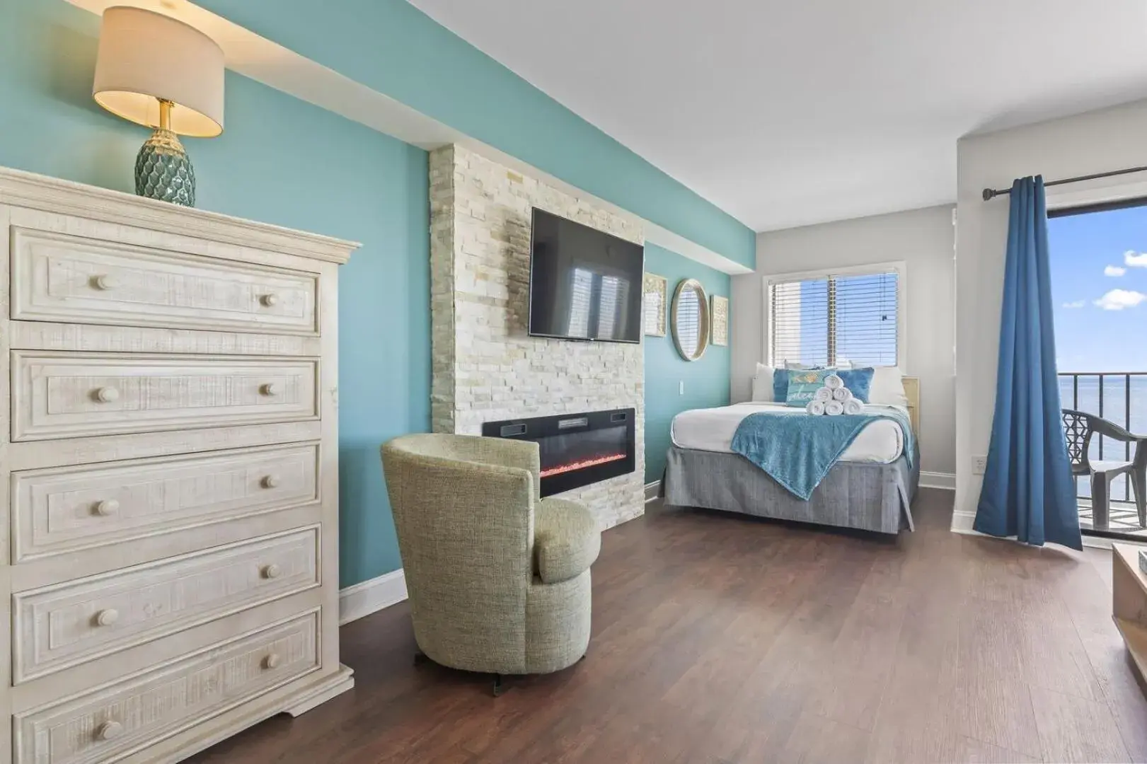 The Palace 1503 The Palace 1503