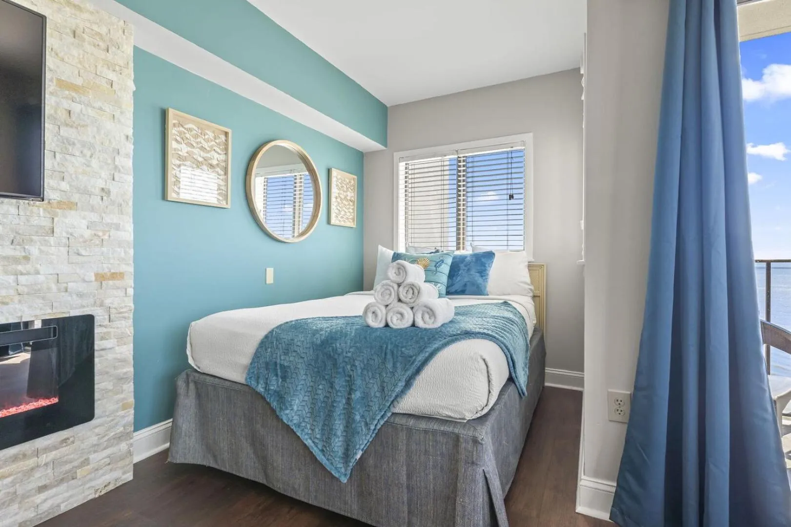 Bed in The Palace 1503