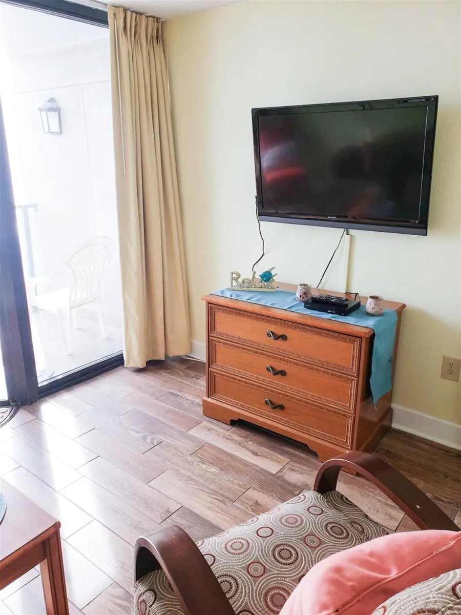 TV and multimedia in Sand Dunes 2428