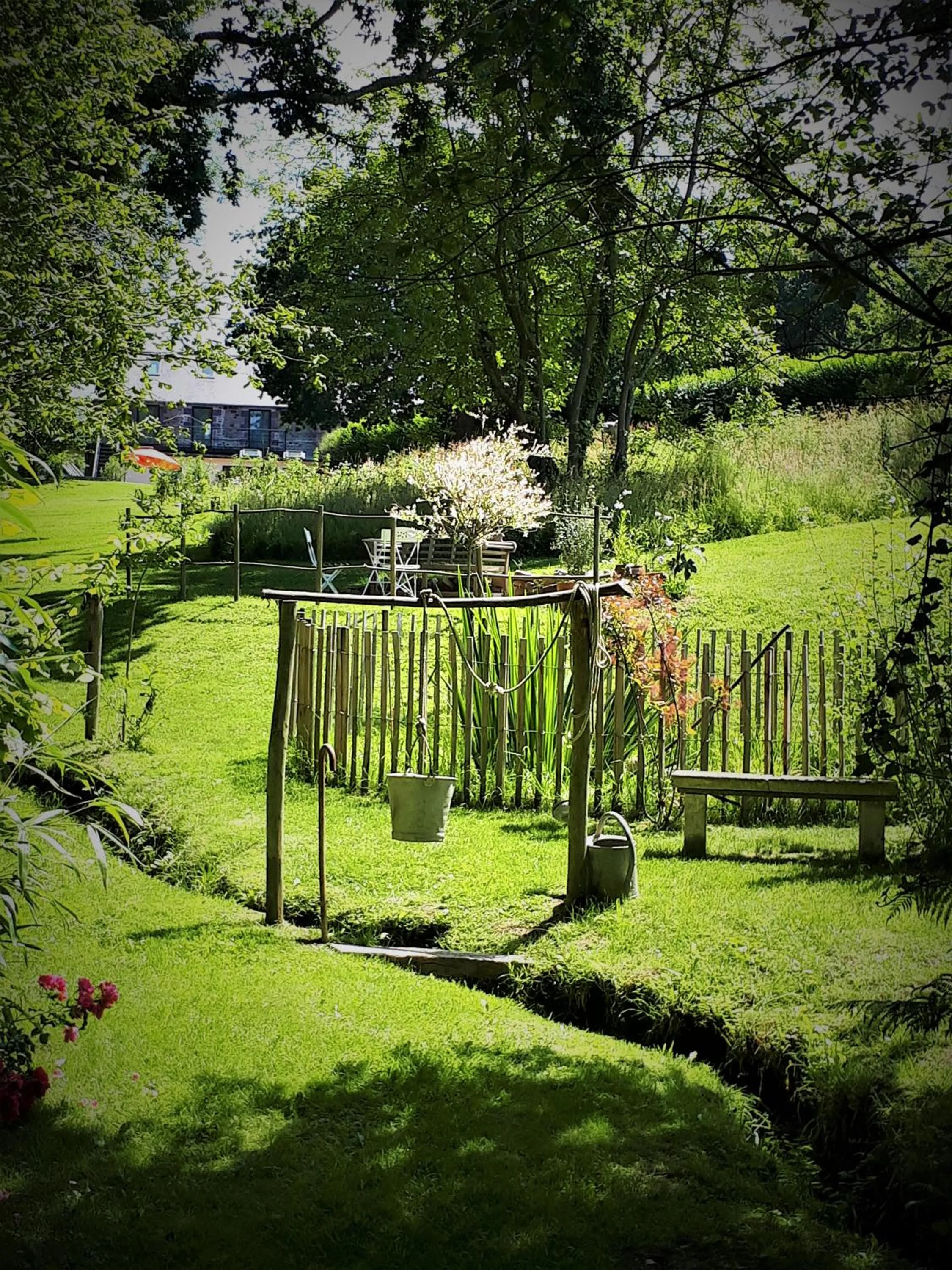 Garden in La Fontaine de Resnel