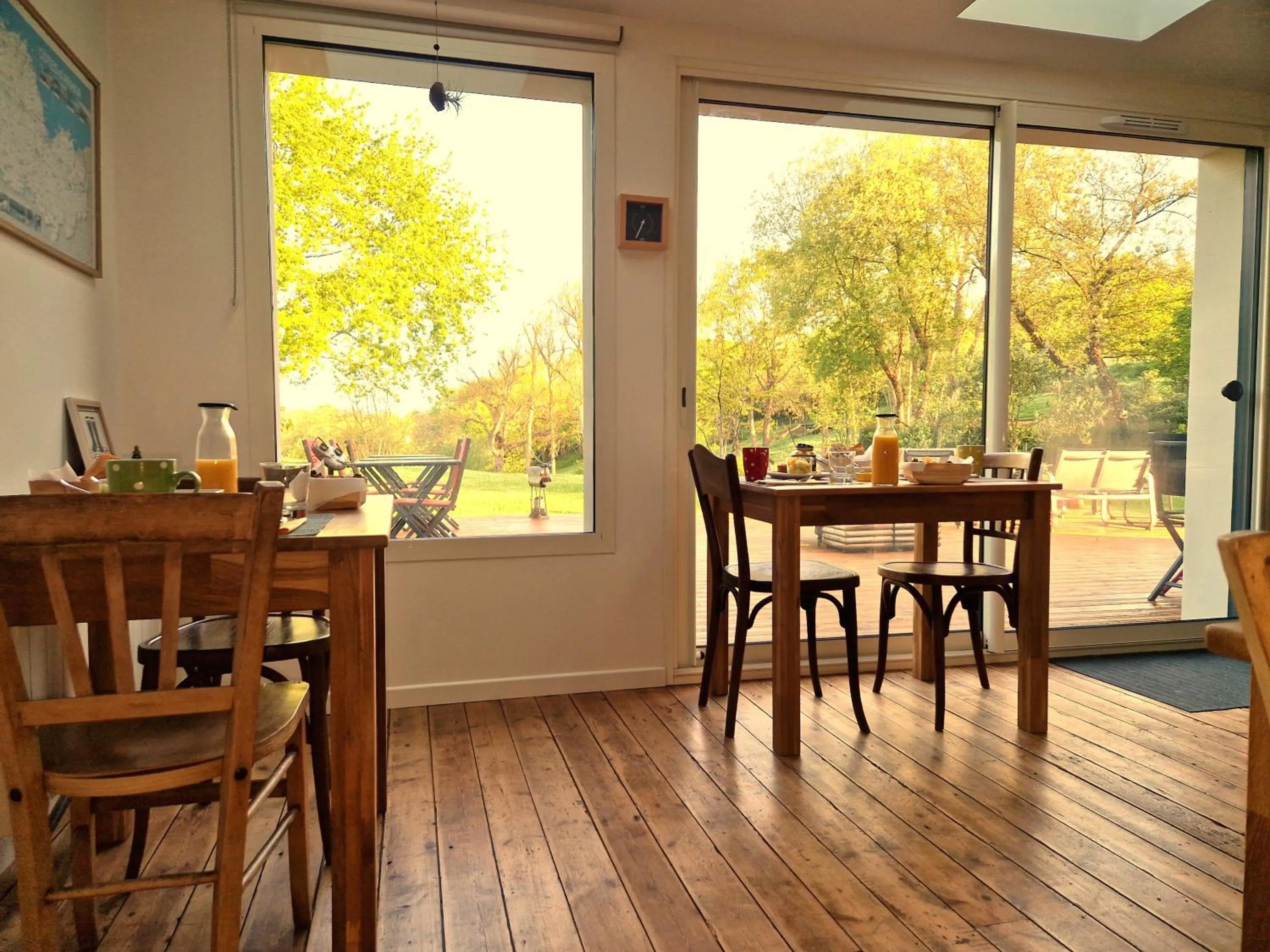 Restaurant/places to eat in La Fontaine de Resnel