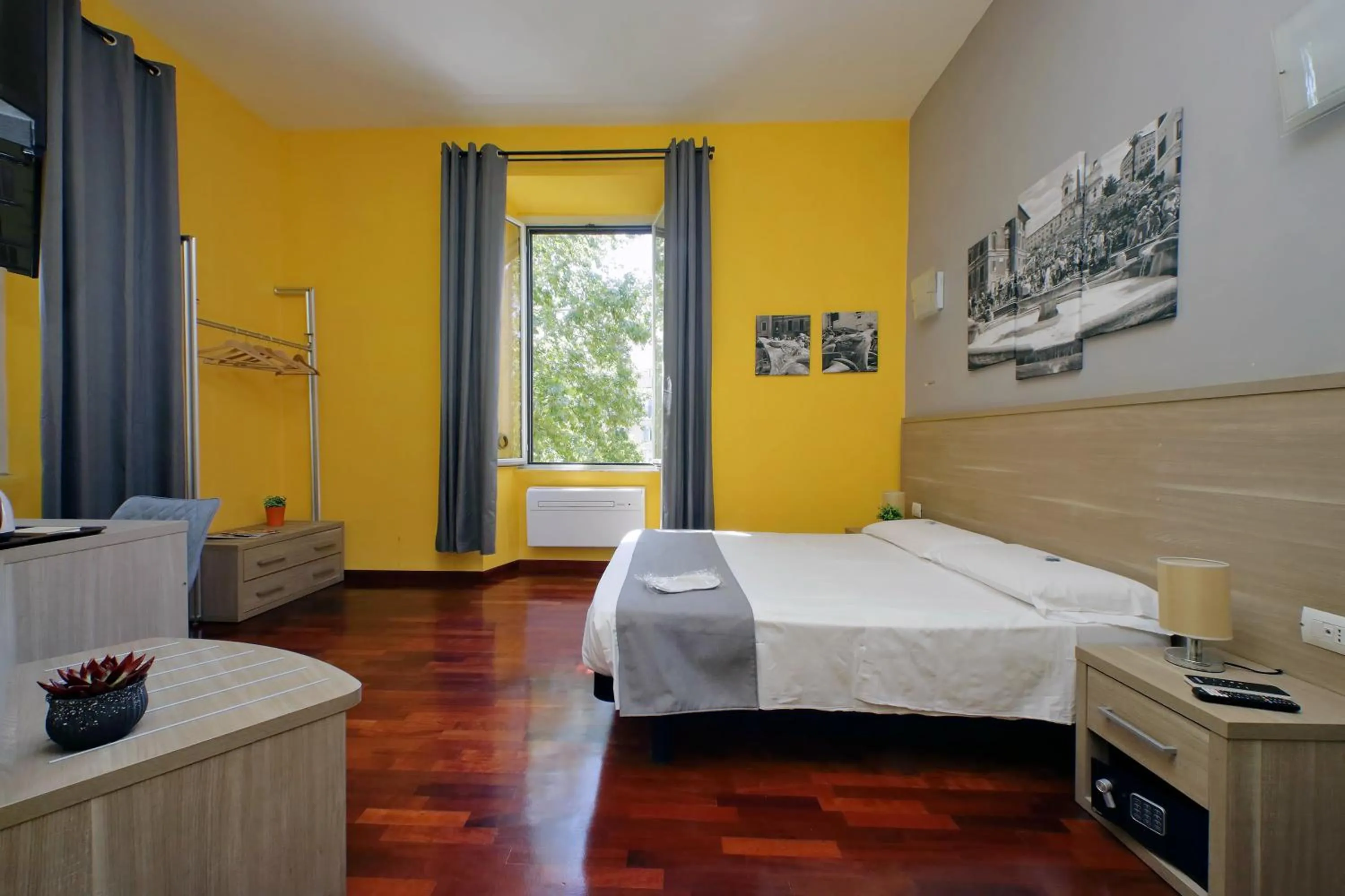 Bedroom, Bed in LHG Comfy Rooms