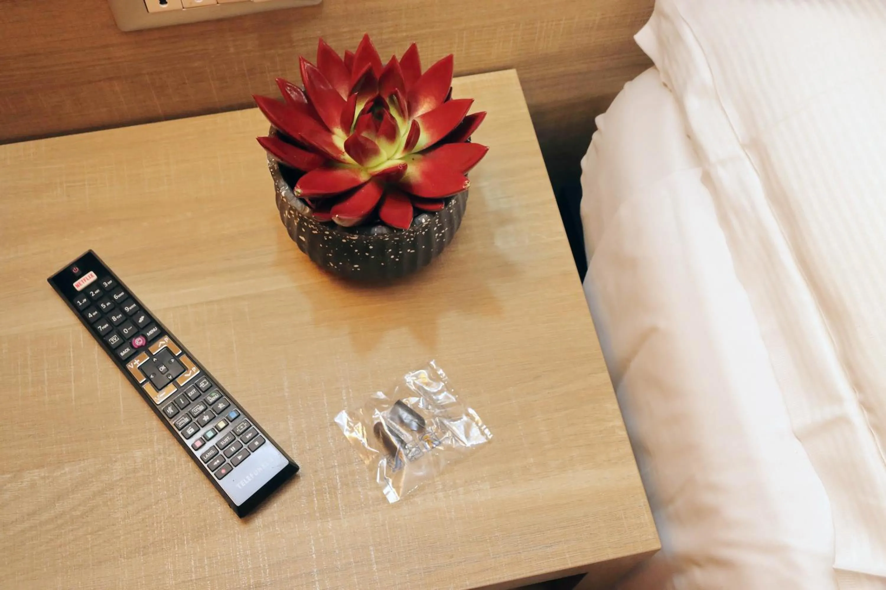 Decorative detail, Bed in LHG Comfy Rooms