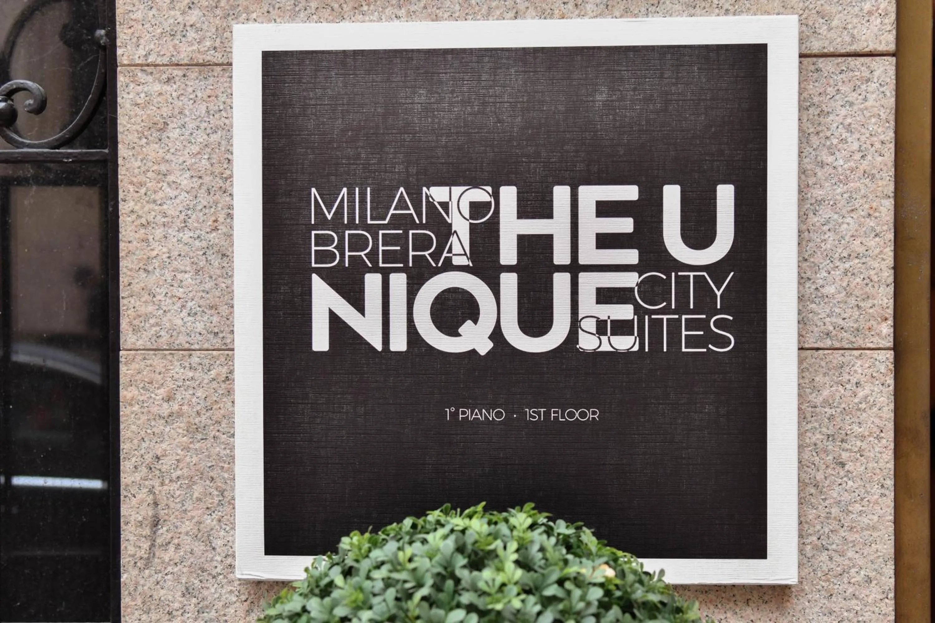 The Unique Brera Suites