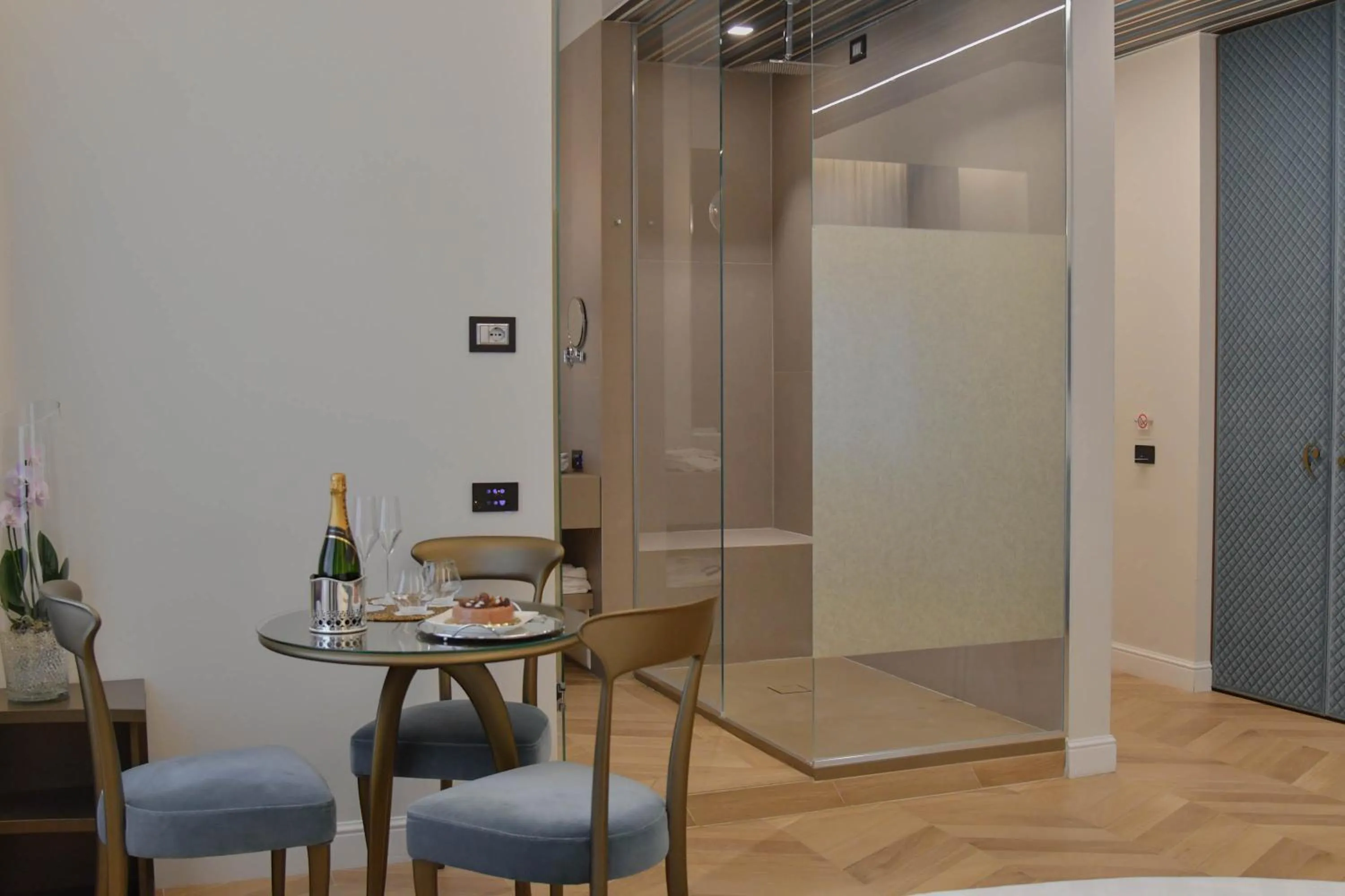 The Unique Brera Suites