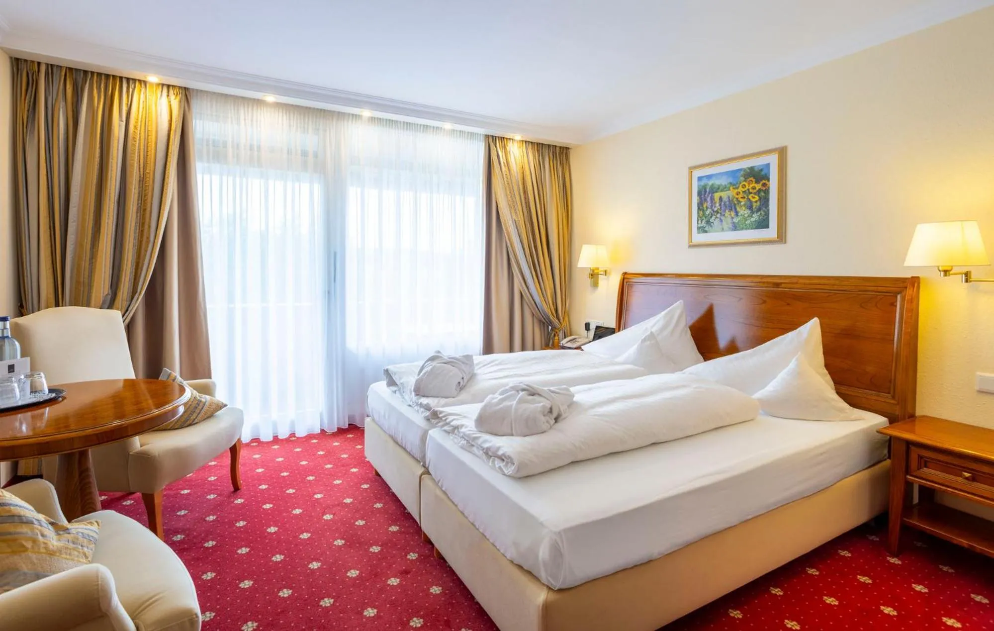 Bed in Hotel Schweizer Hof Thermal und Vital Resort