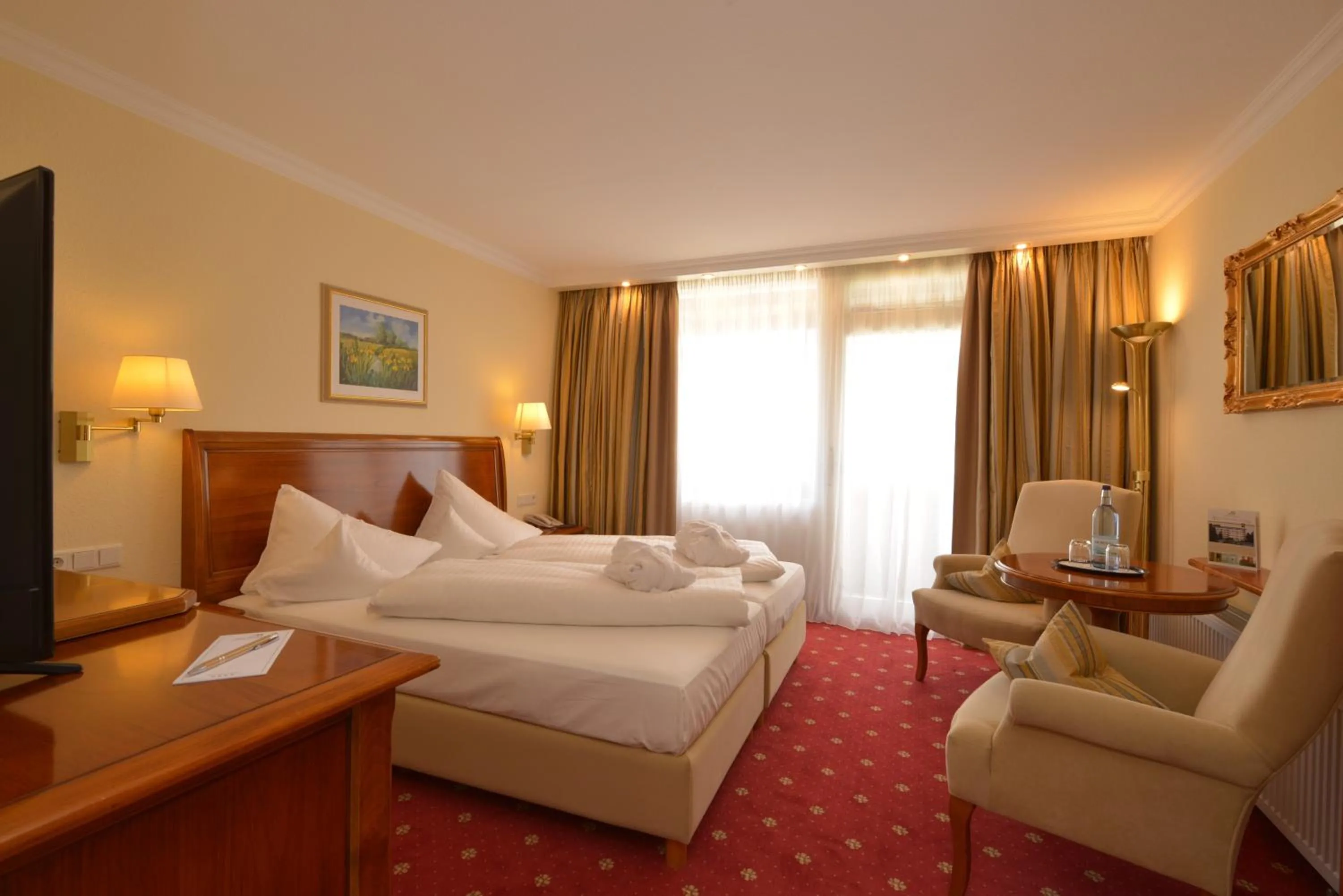 Photo of the whole room, Bed in Hotel Schweizer Hof Thermal und Vital Resort