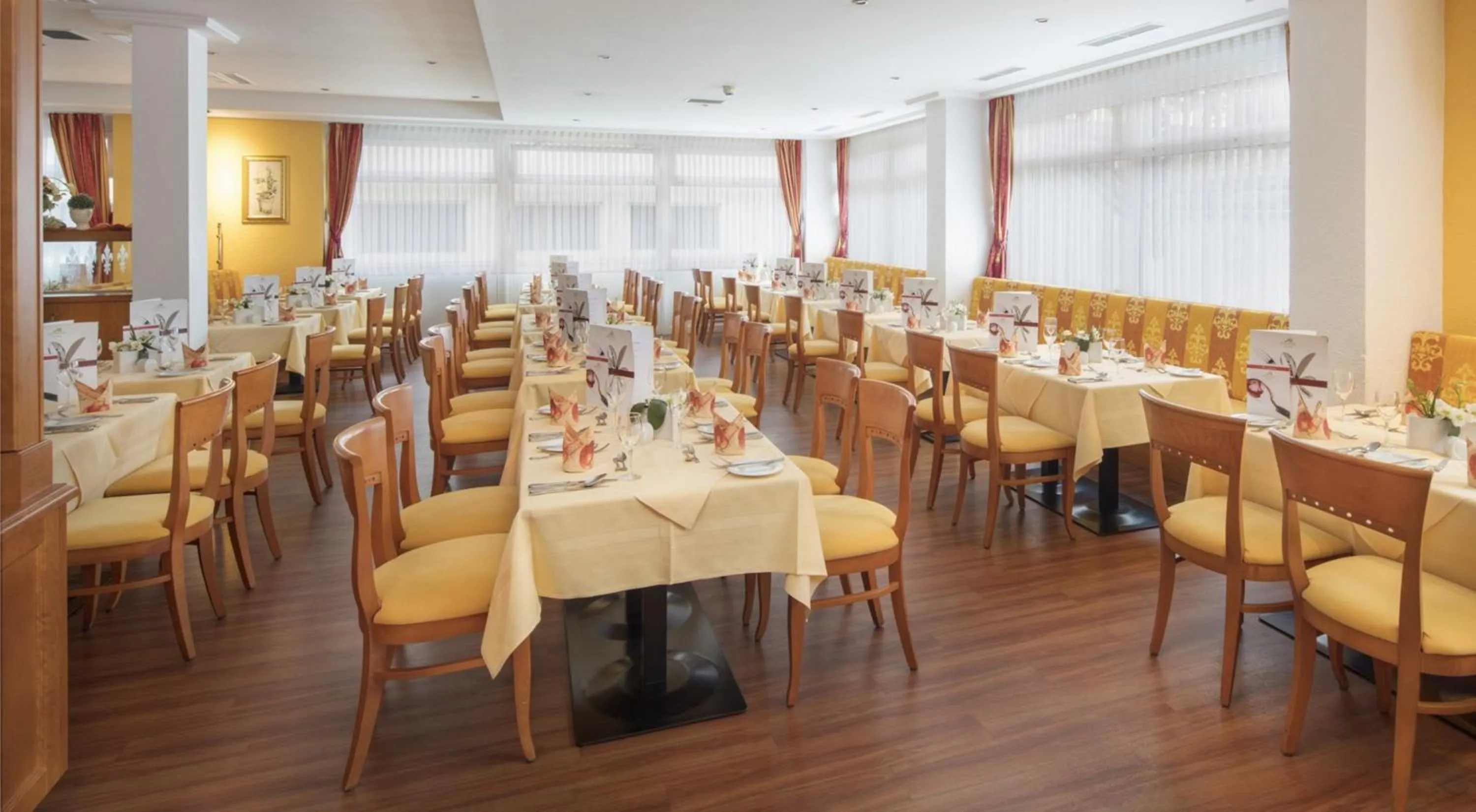Restaurant/places to eat in Hotel Schweizer Hof Thermal und Vital Resort