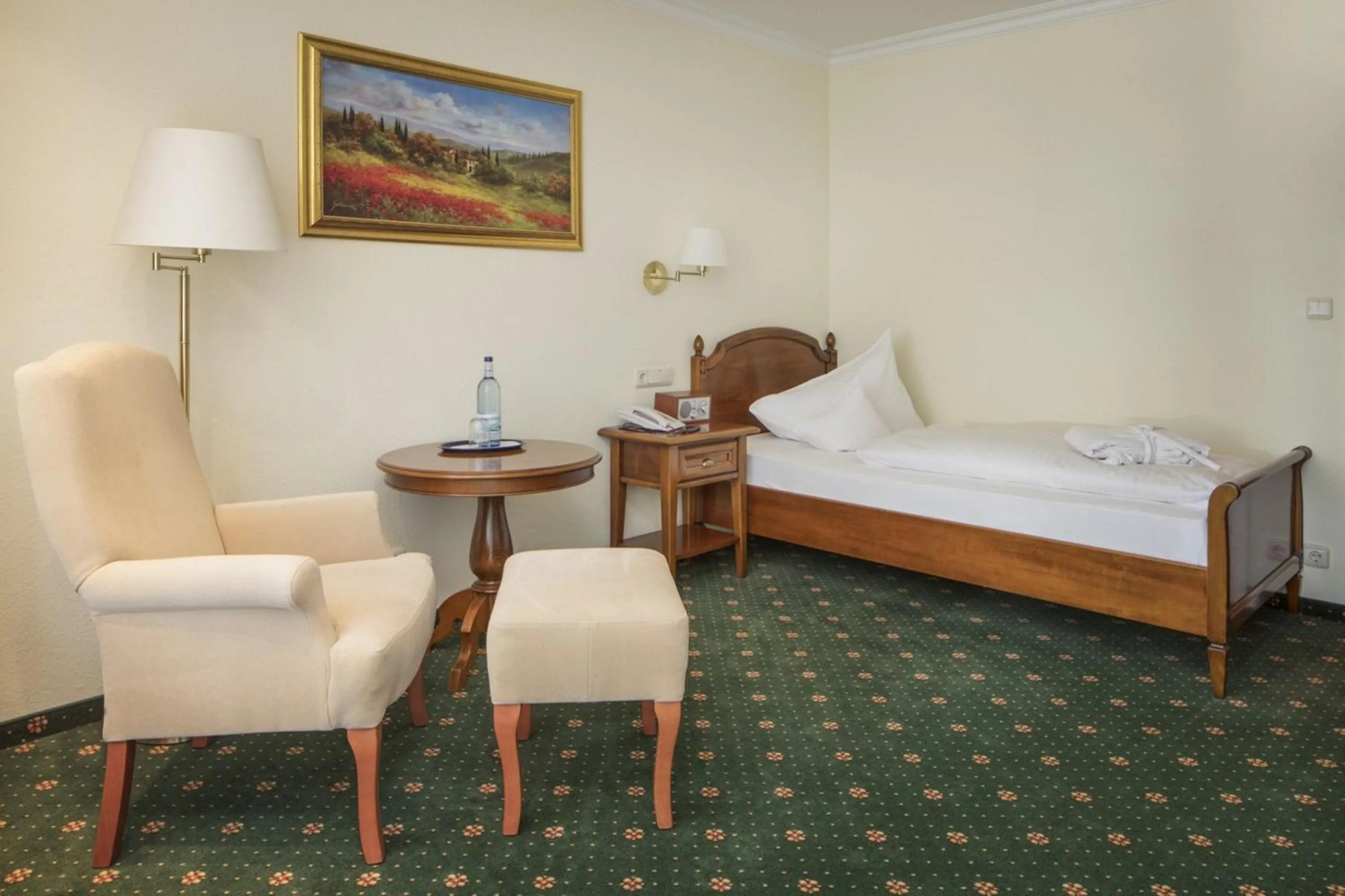 Photo of the whole room, Bed in Hotel Schweizer Hof Thermal und Vital Resort