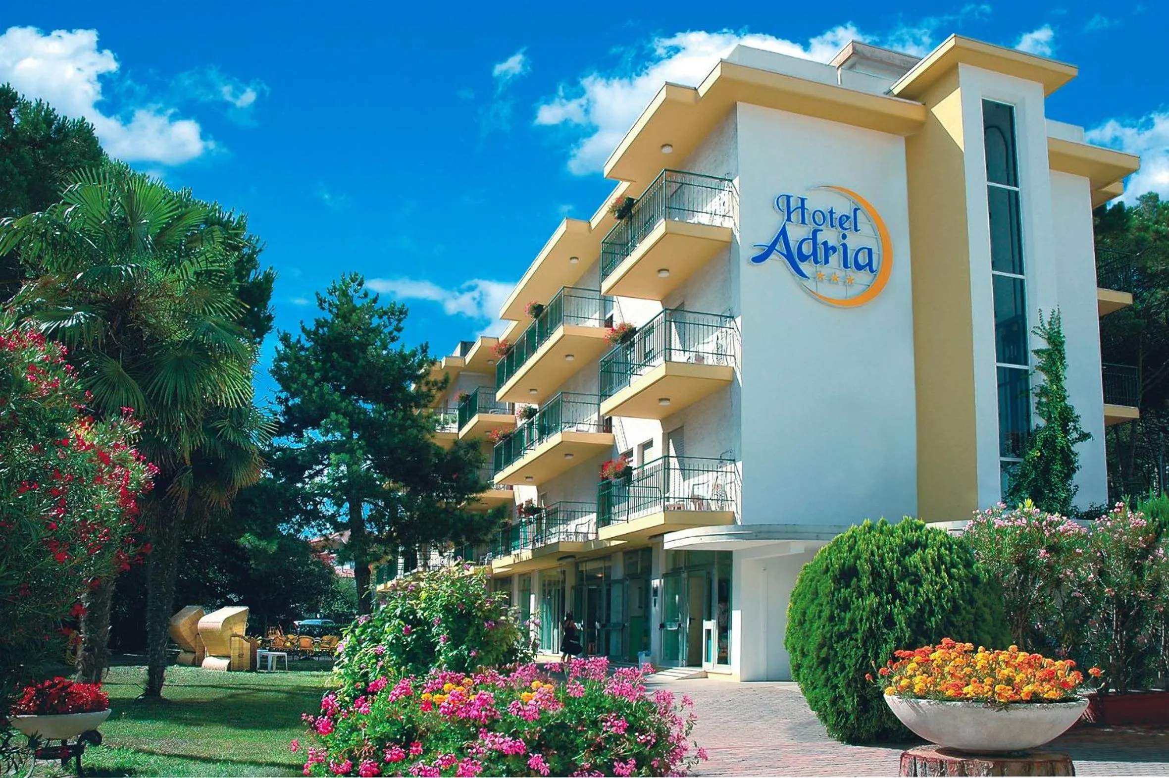 Facade/entrance in Hotel Adria