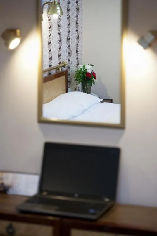 TV and multimedia in Olympos Hotel