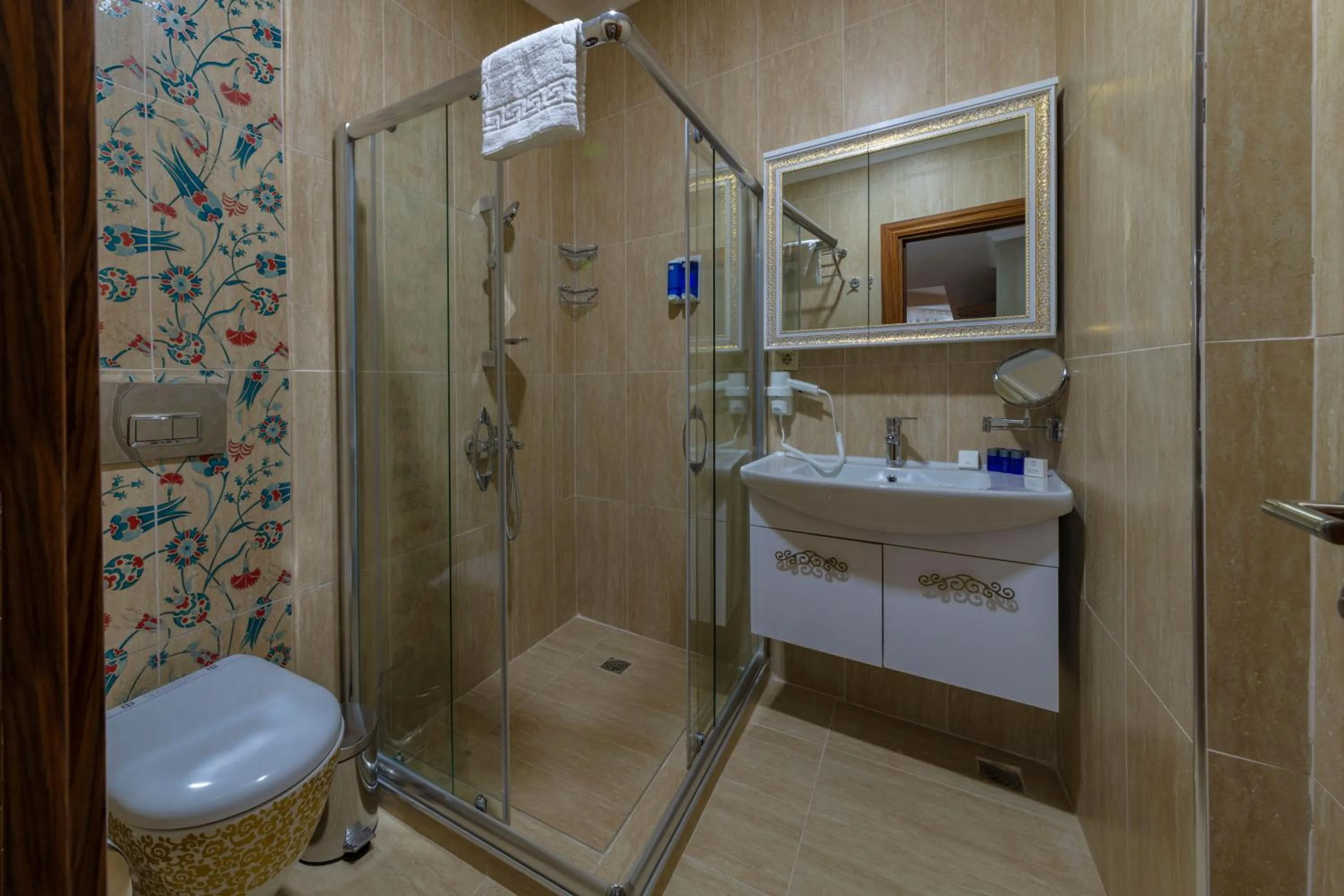 Bathroom in Vision Deluxe Hotel