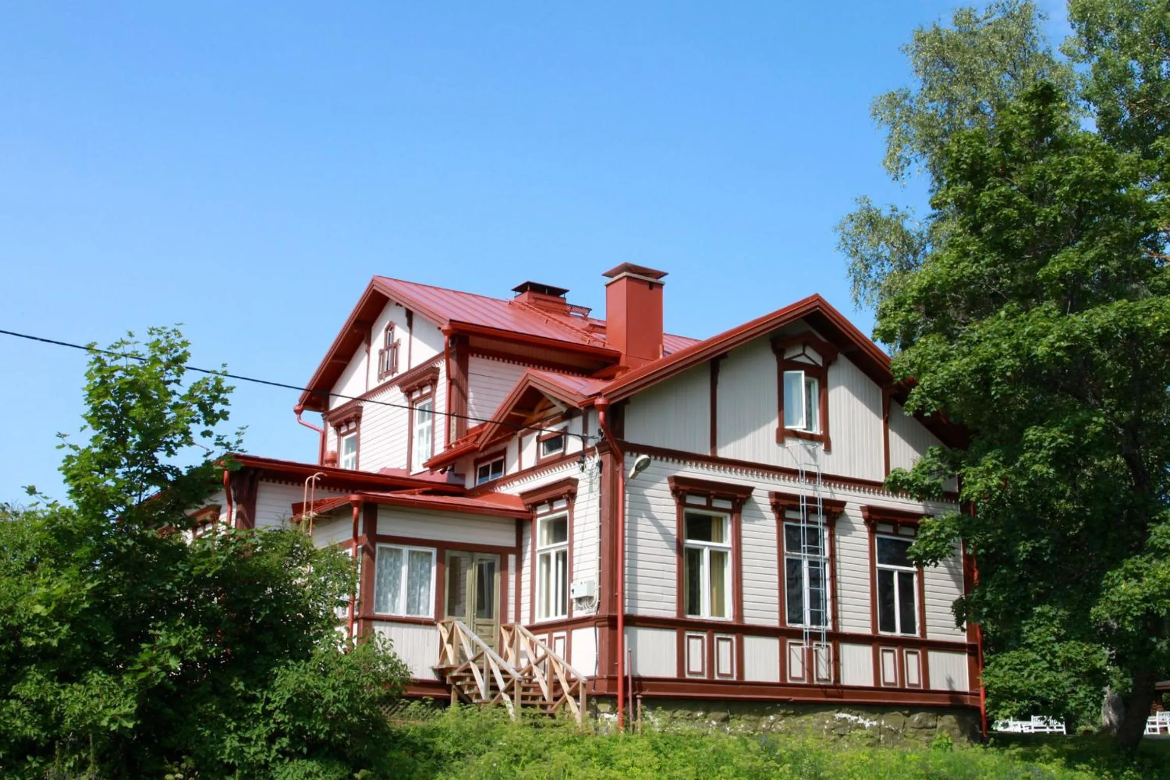 Summer in Löydön Kartano