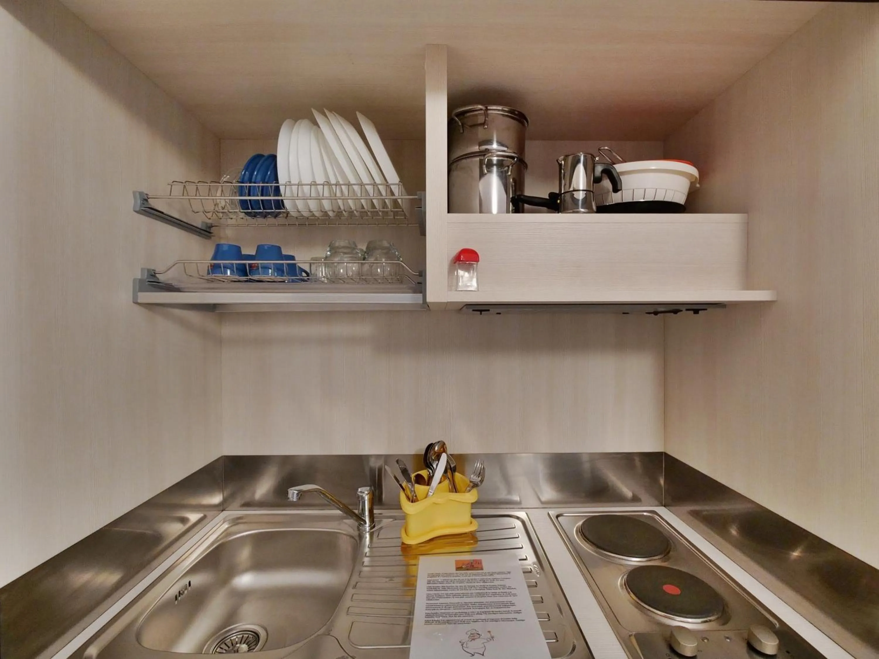 Kitchen or kitchenette in Hotel Residence Mondial