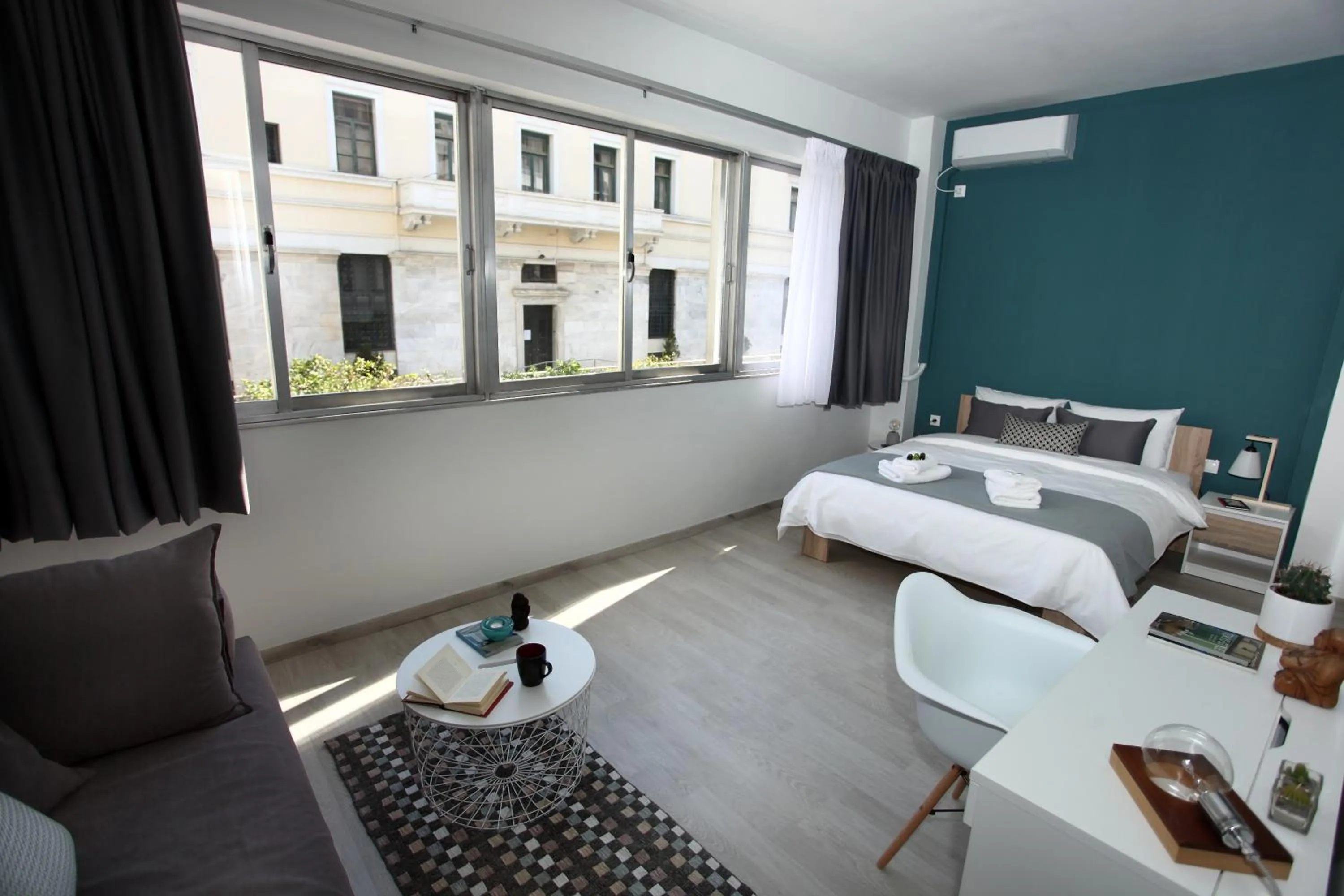 Nearby landmark, Bed in Old Town Hall Suites and Apartments