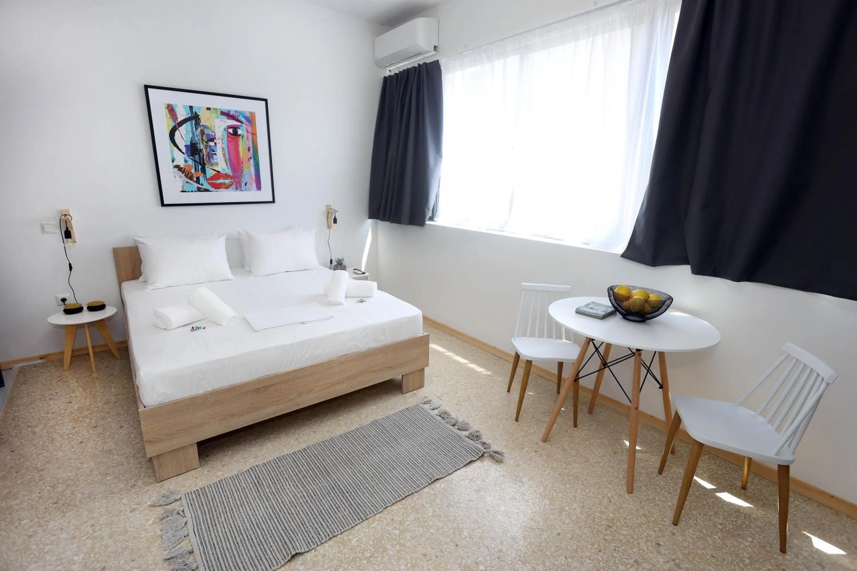 Bed in Old Town Hall Suites and Apartments