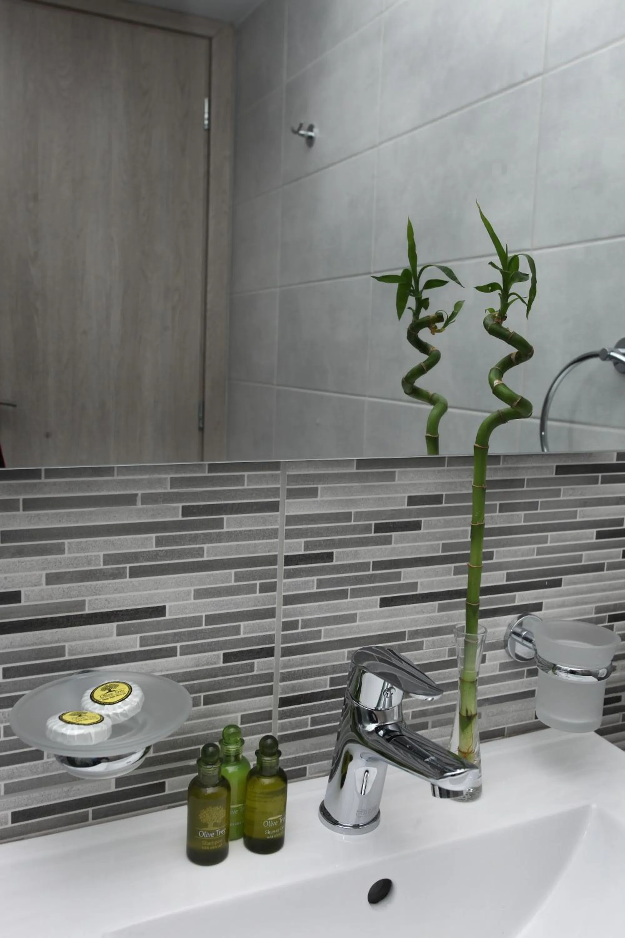 Bathroom in Old Town Hall Suites and Apartments