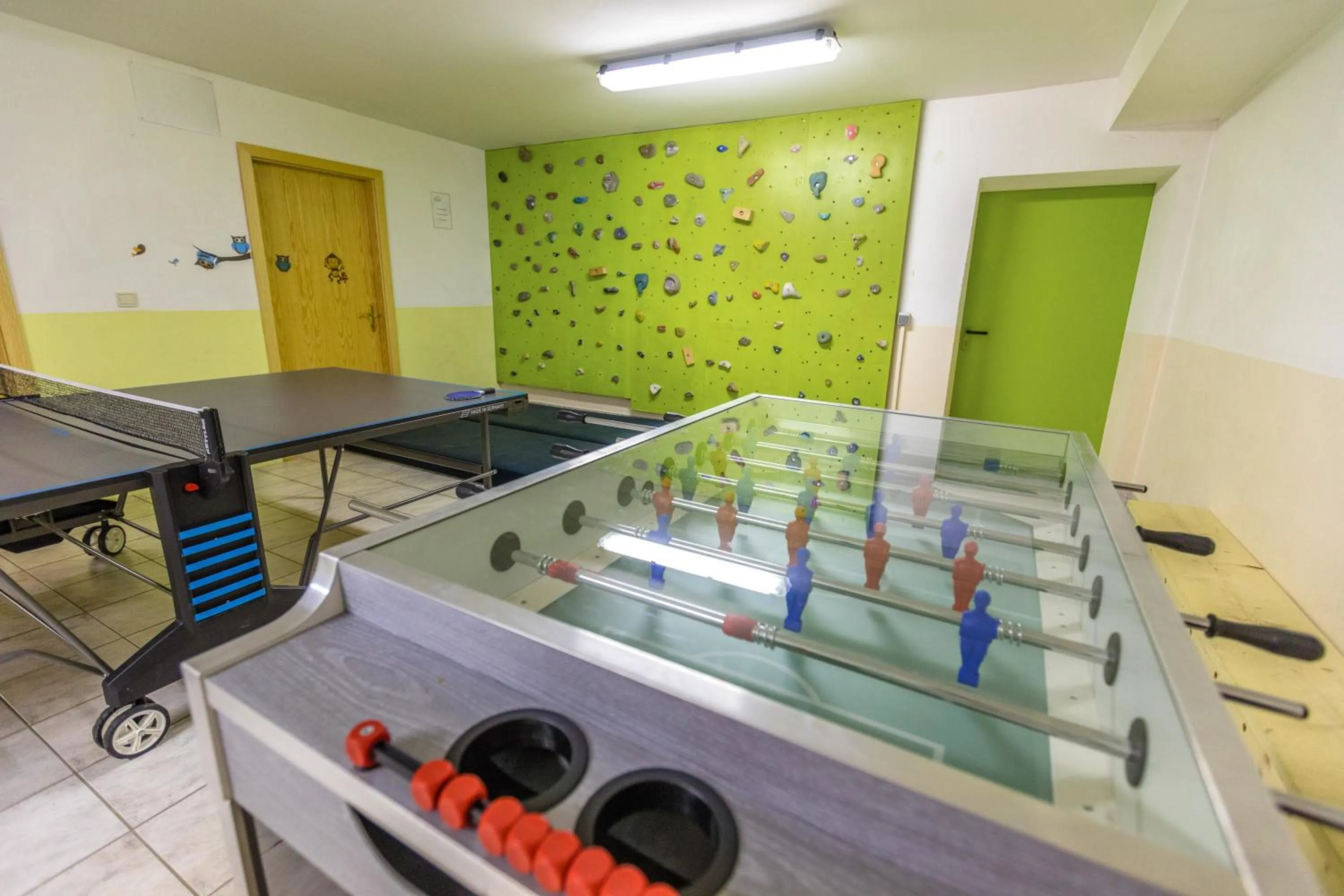 Area and facilities in Mountain Living Apartments