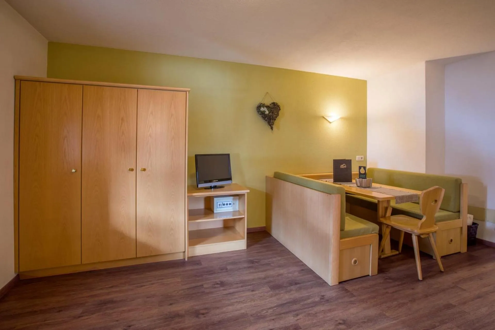 Mountain Living Apartments