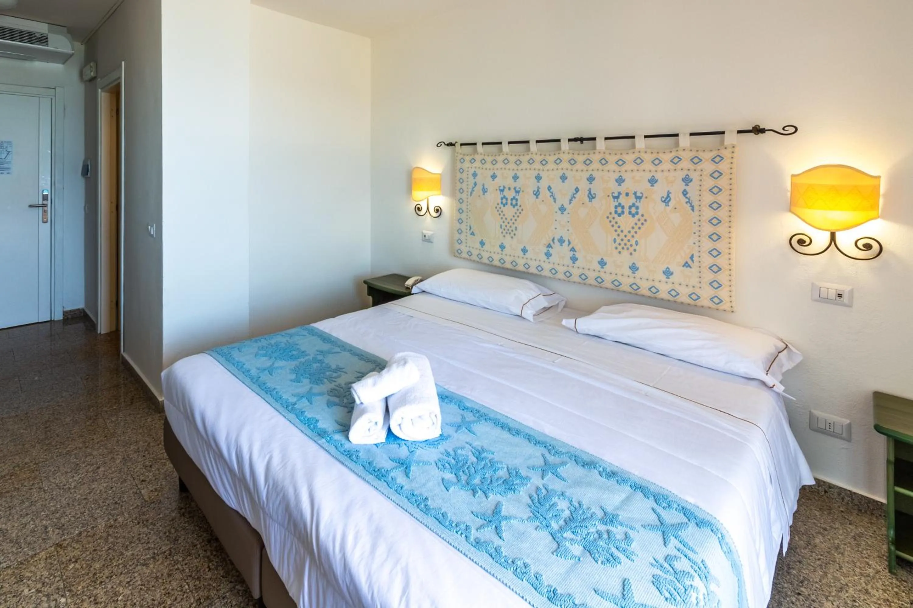 Photo of the whole room, Bed in Hotel Castello