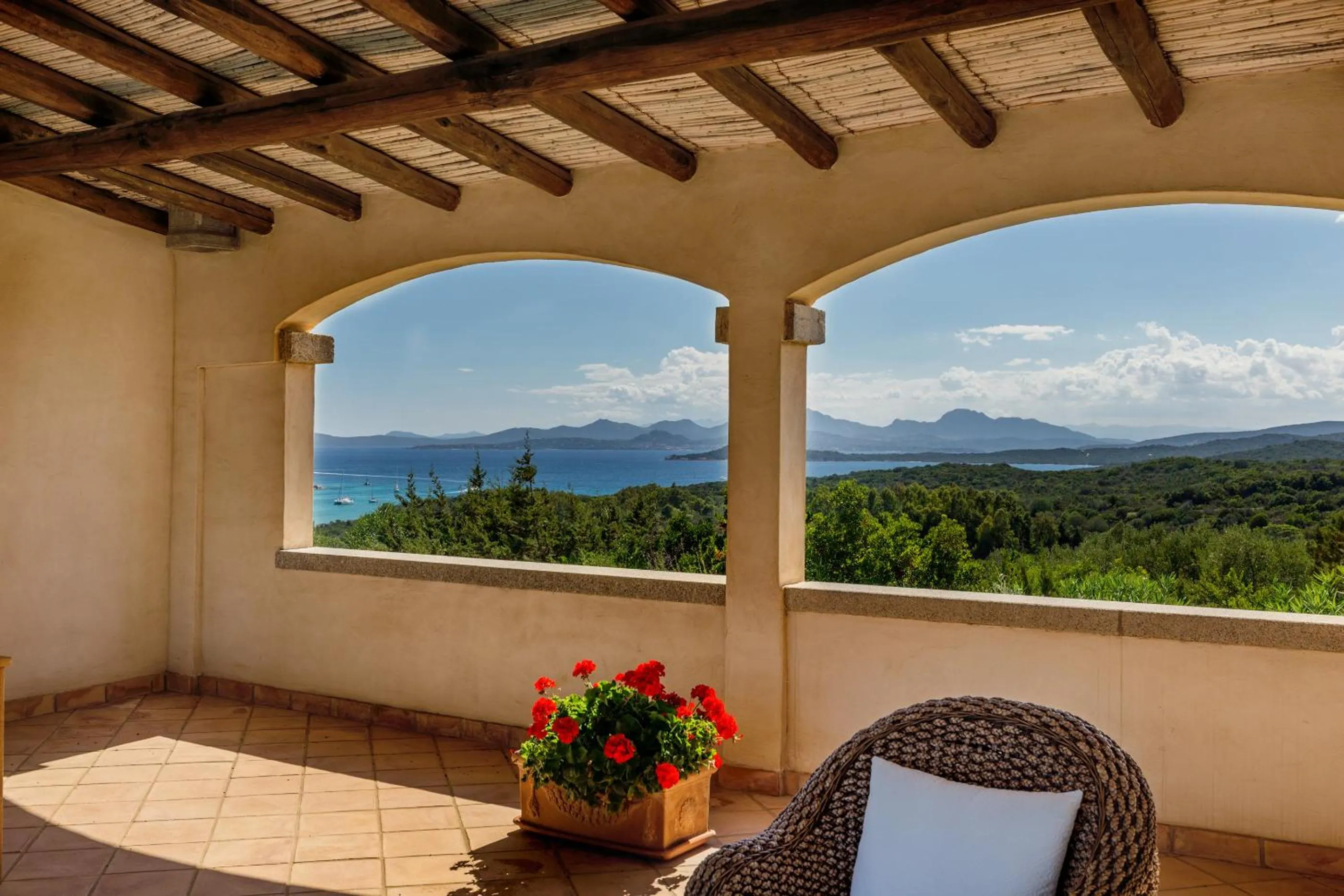 Balcony/Terrace in Petra Bianca